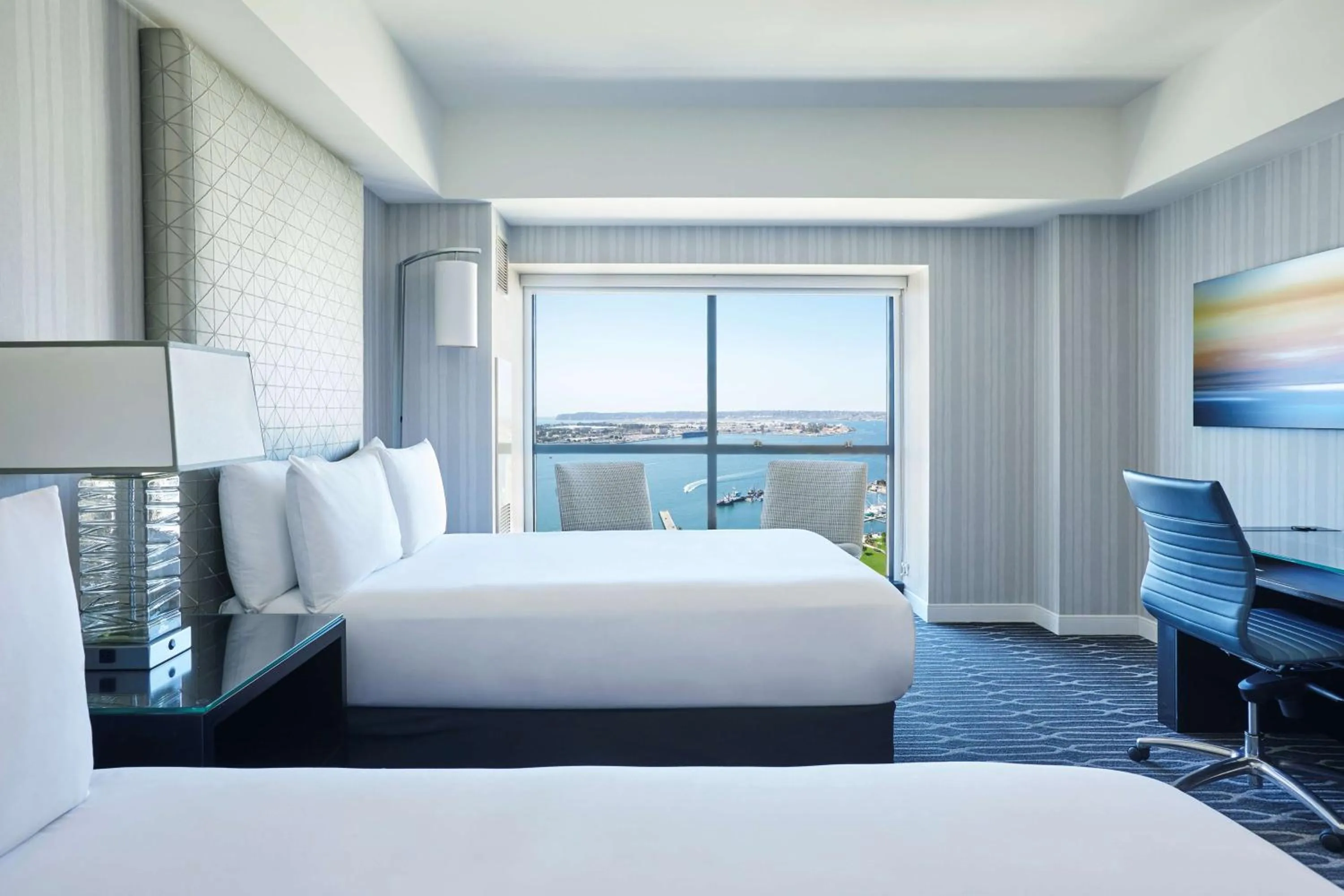 Photo of the whole room, Bed in Manchester Grand Hyatt San Diego