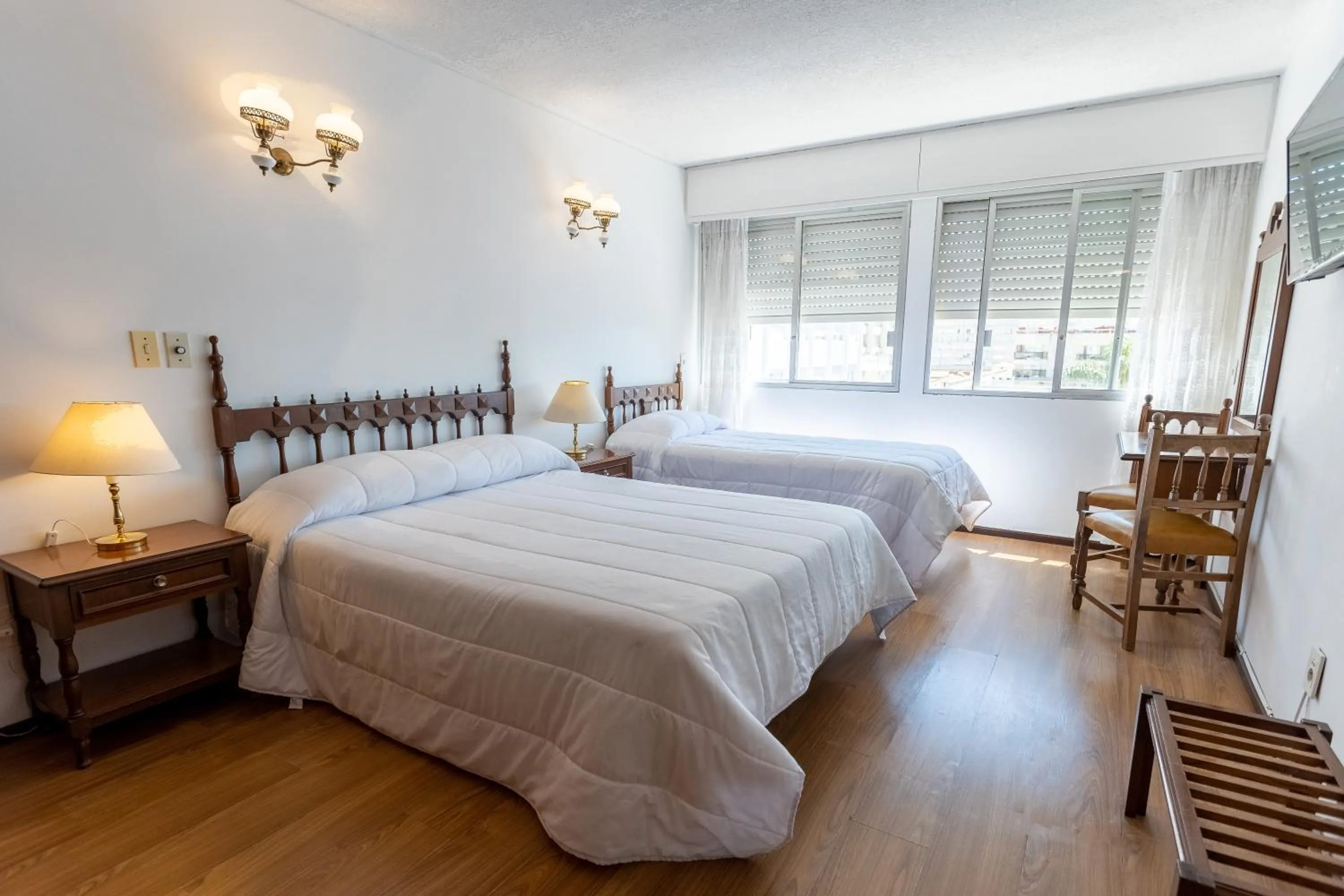 Bed in Hotel Alhambra