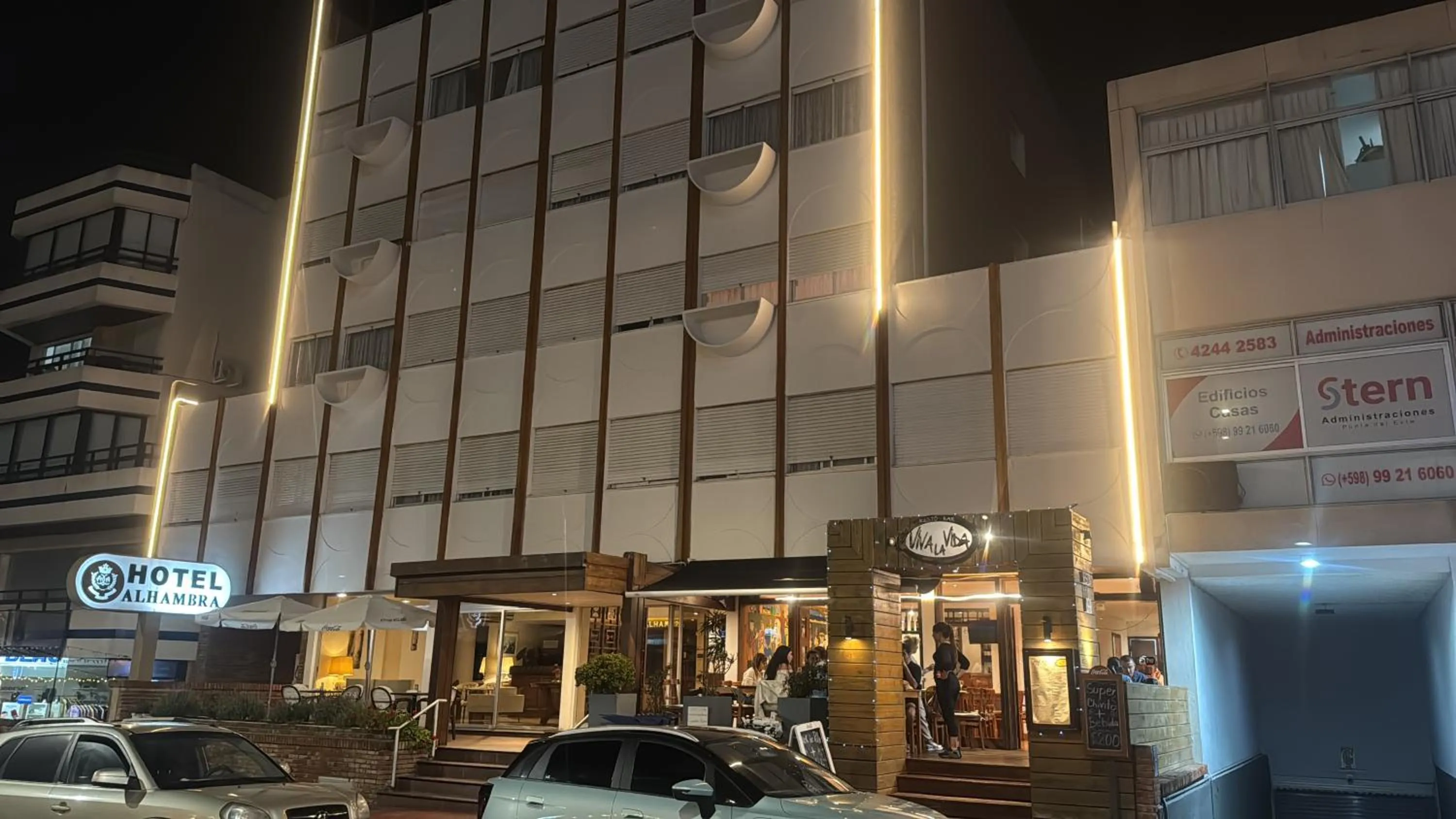 Property building in Hotel Alhambra