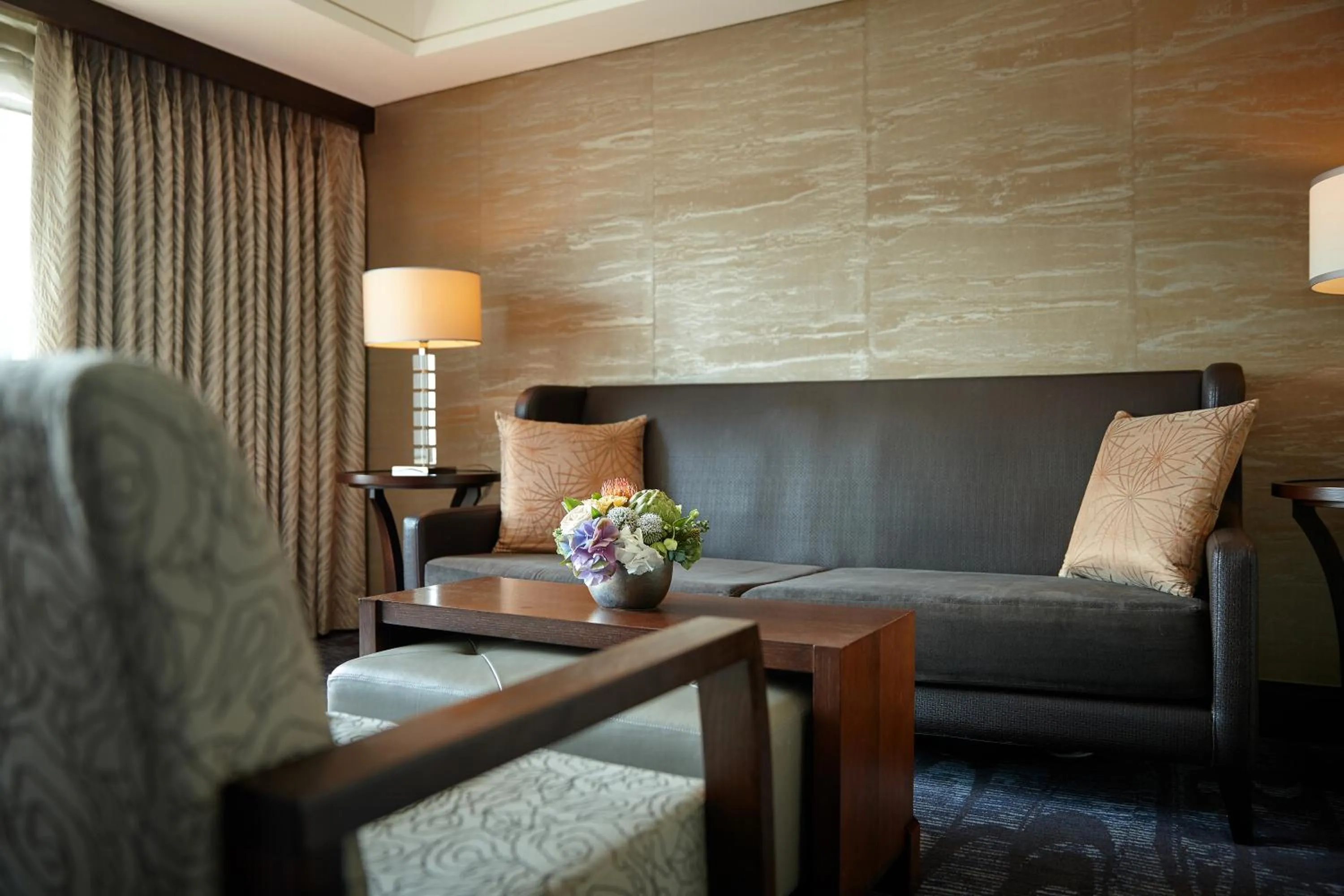 Living room in Lotte Hotel Busan