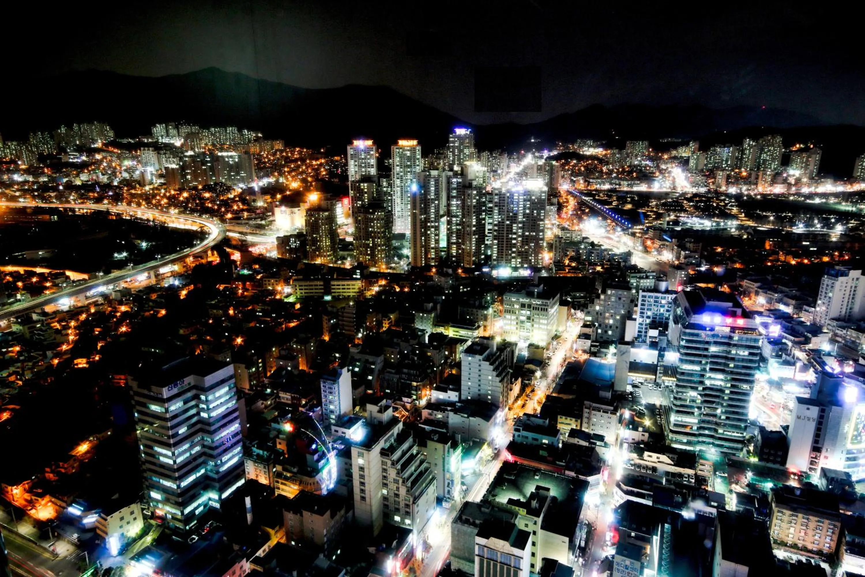 City view in Lotte Hotel Busan