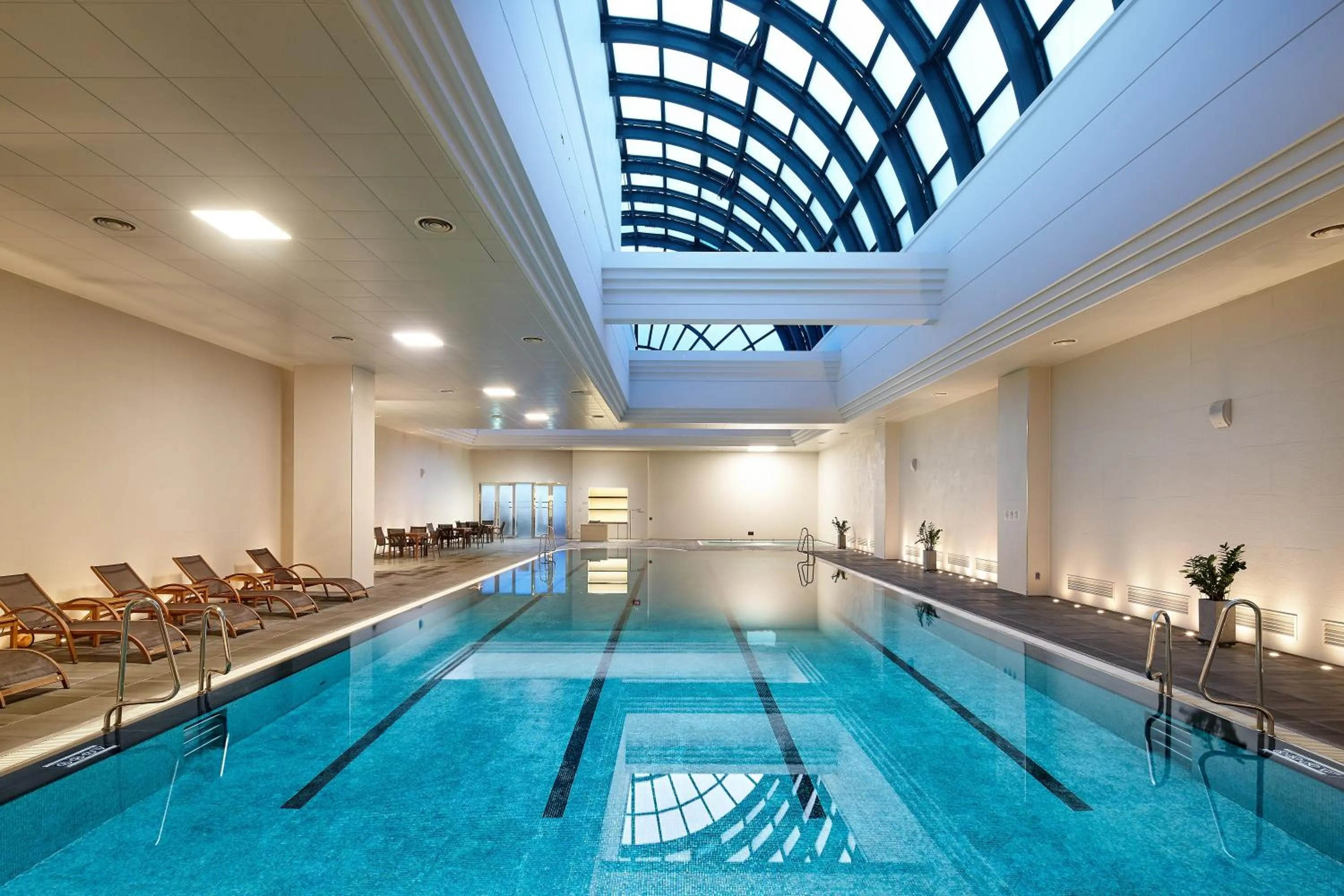 Swimming pool in Lotte Hotel Busan