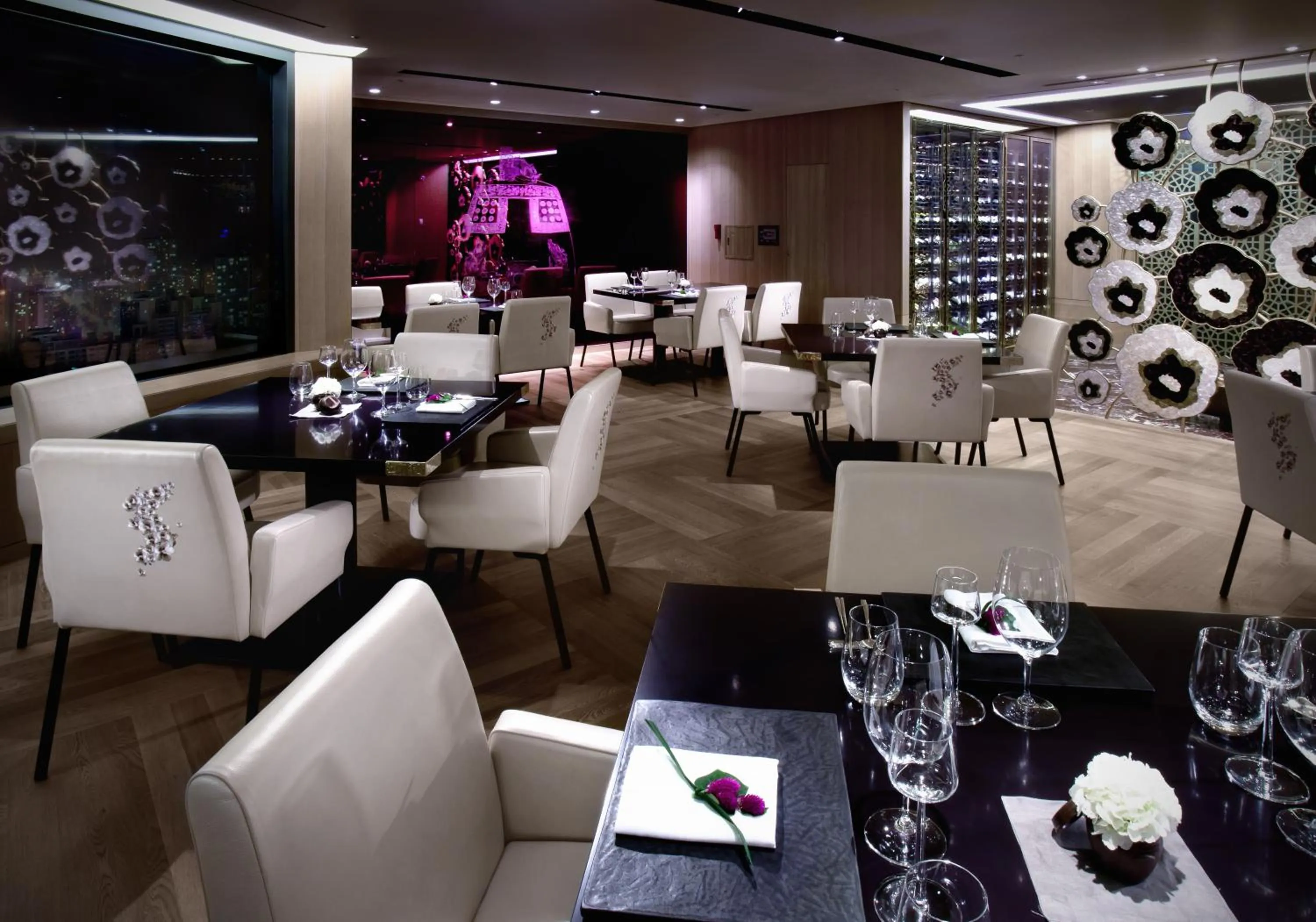 Restaurant/places to eat in Lotte Hotel Busan