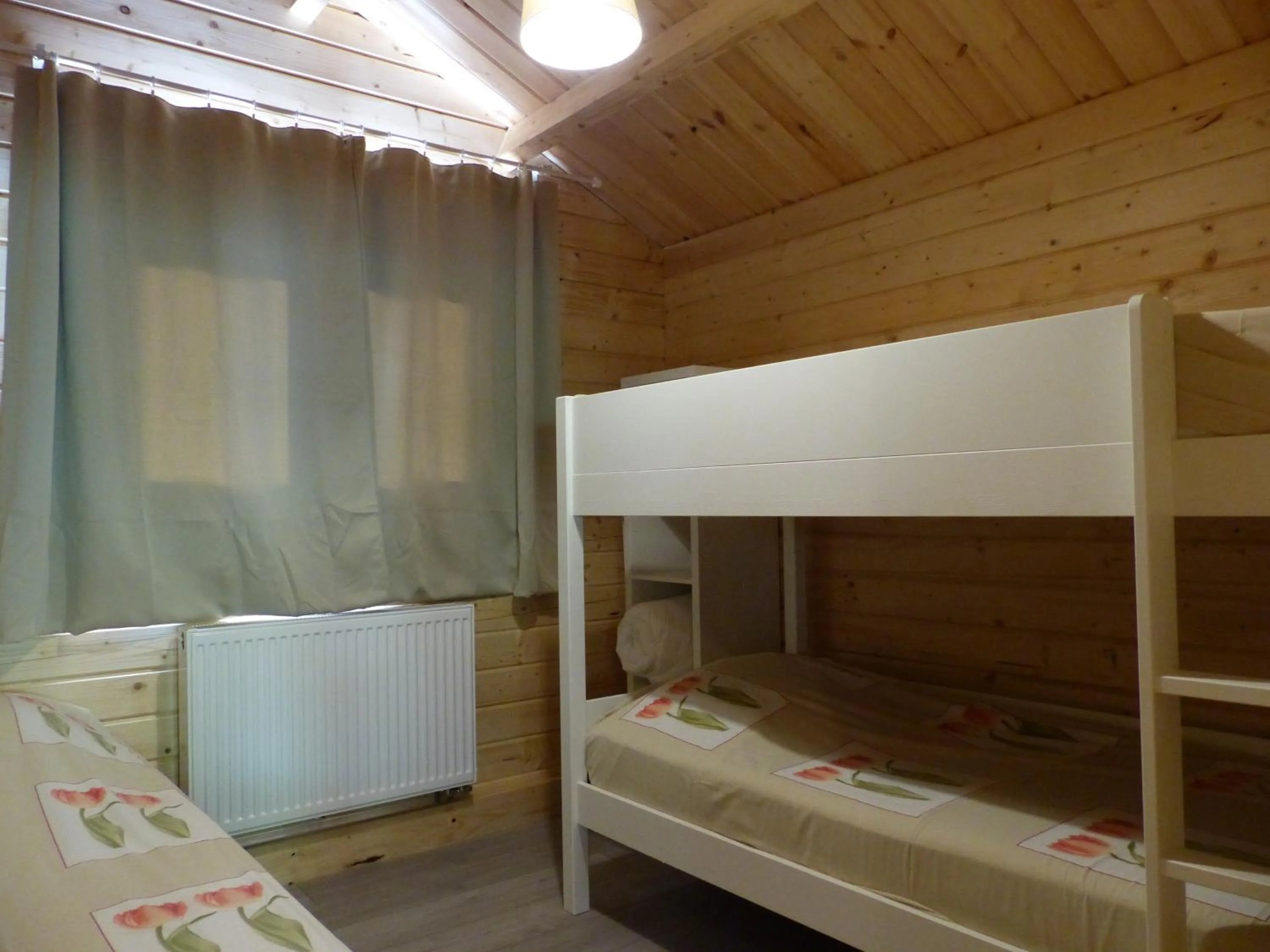 Bed in Herberg De Eexter Os