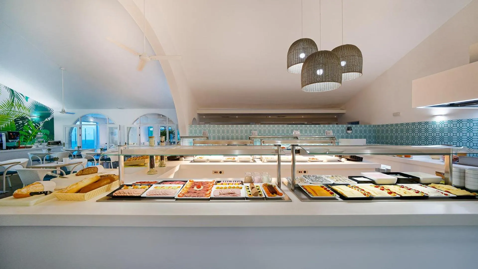 Breakfast in Canary Garden Club