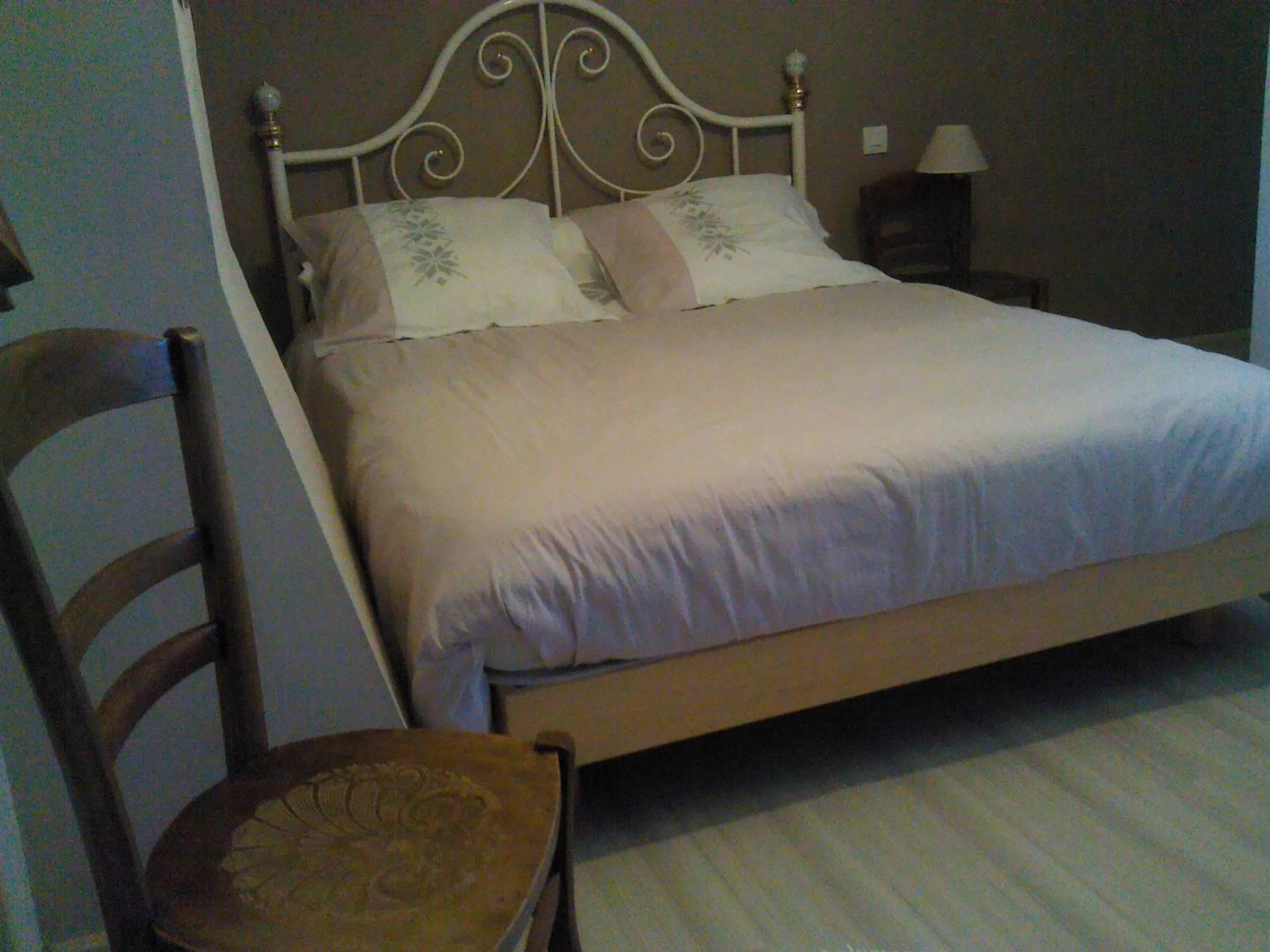 Bed in La maison du bûcheron