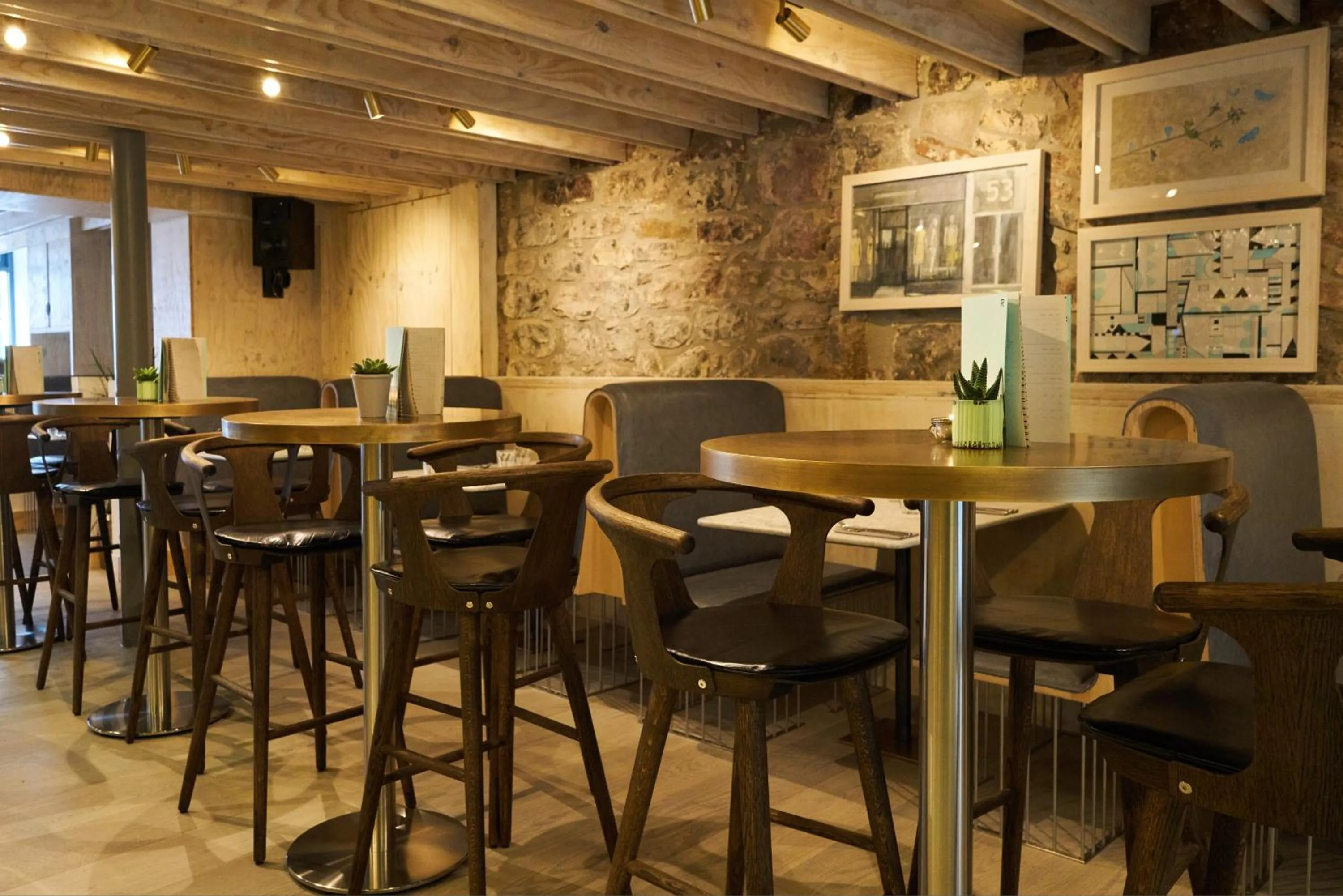 Food and drinks in Rabble