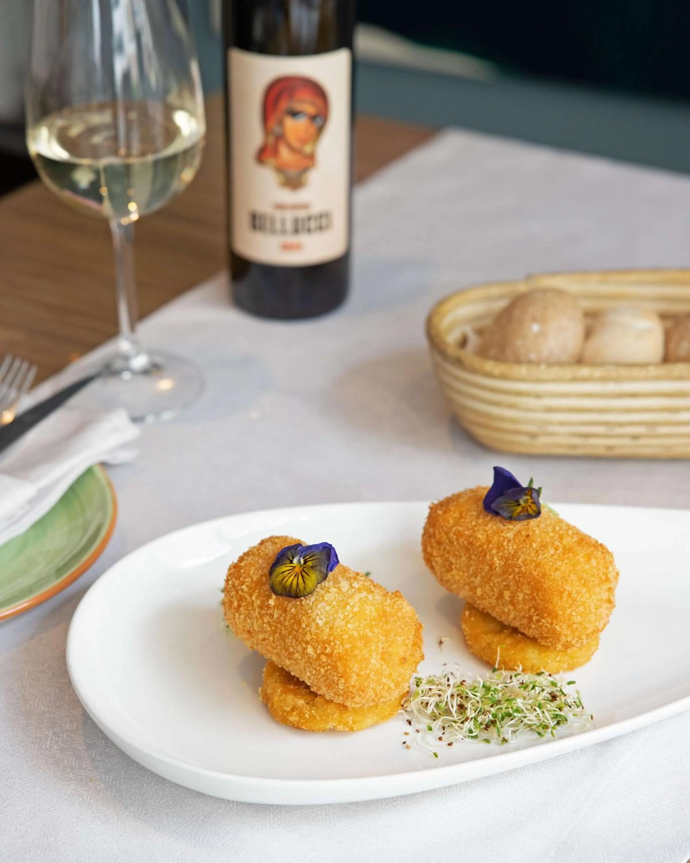 Restaurant/places to eat in Belgrade Art Hotel, a member of Radisson Individuals