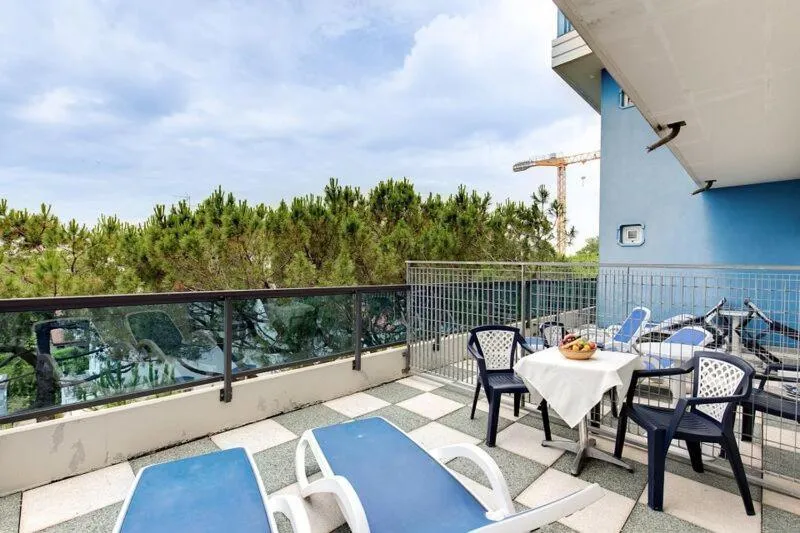 Day, Pool View in Hotel Astromare