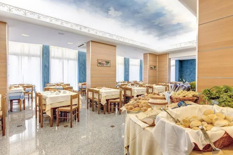 Restaurant/Places to Eat in Hotel Astromare