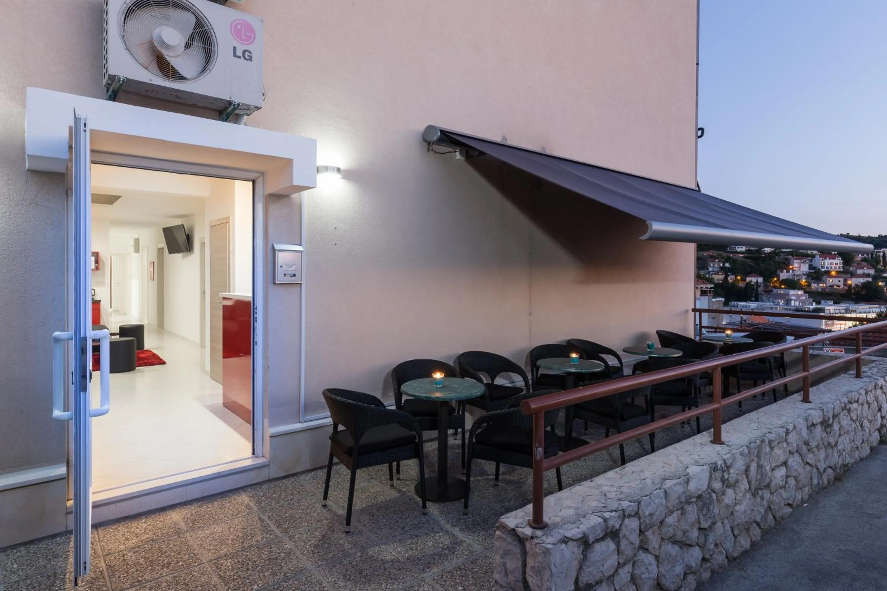 Property building in Hostel Free Bird