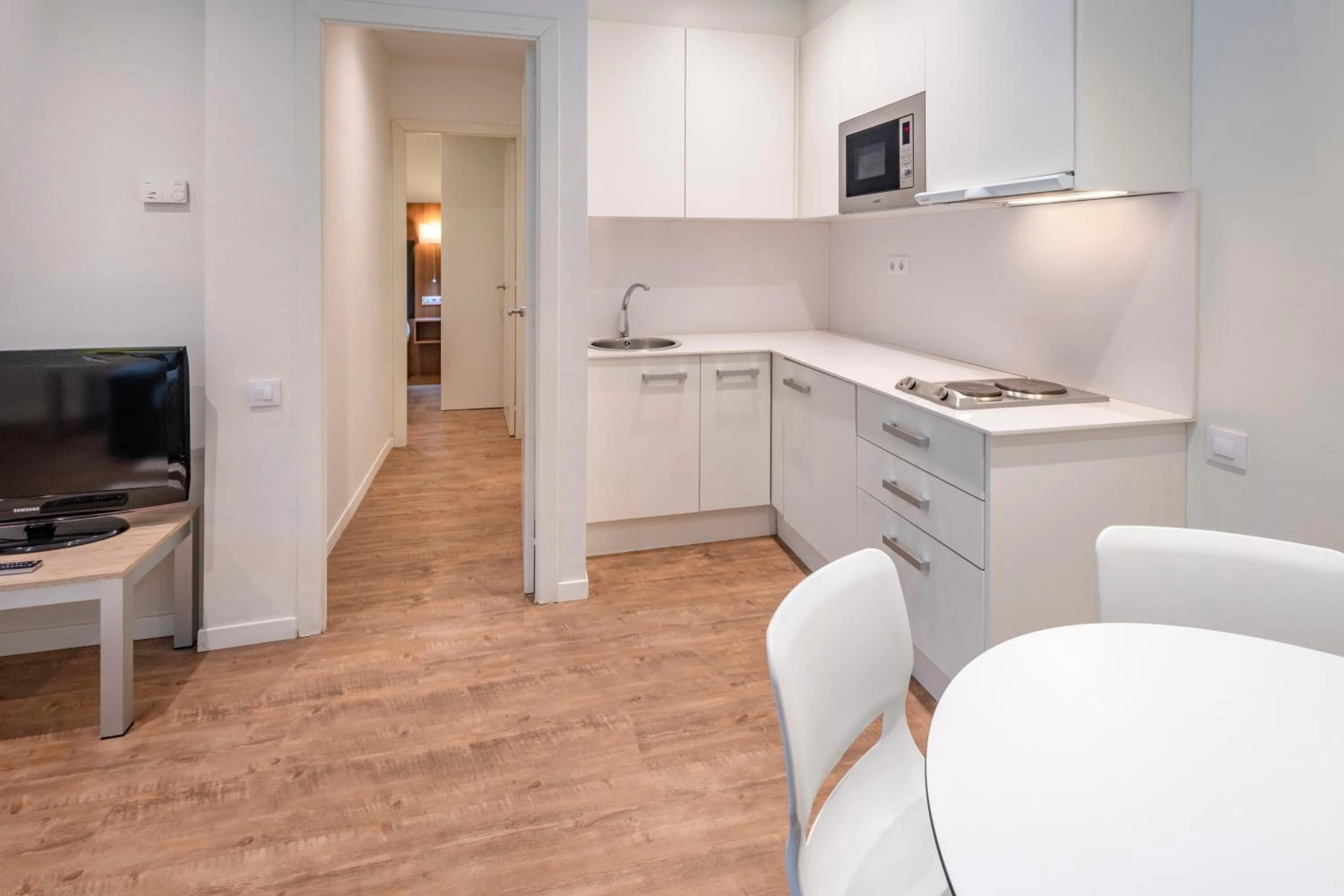 TV and multimedia in Apartments Playa de Castelldefels