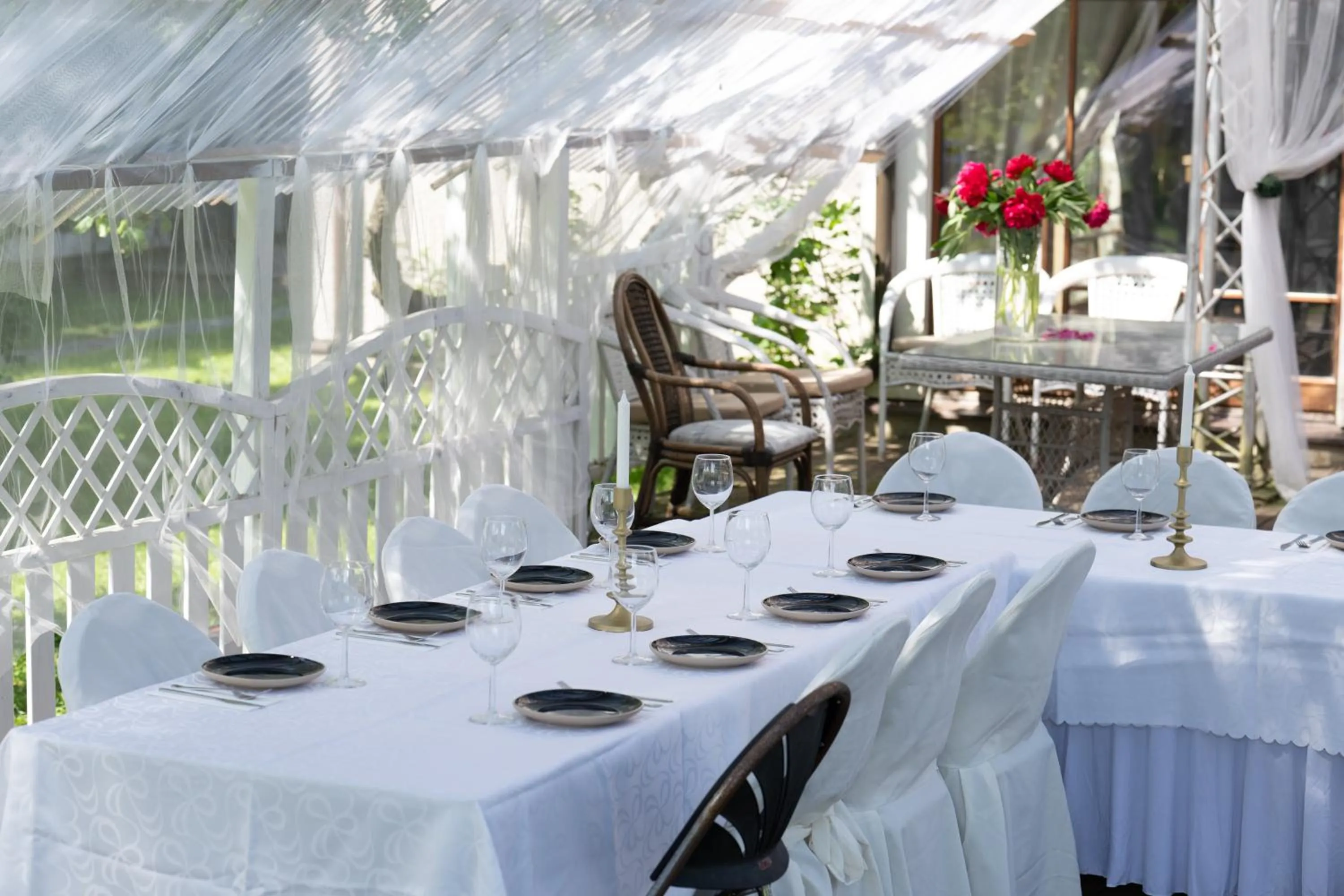 Restaurant/places to eat in Paivilla Boutique Hotel