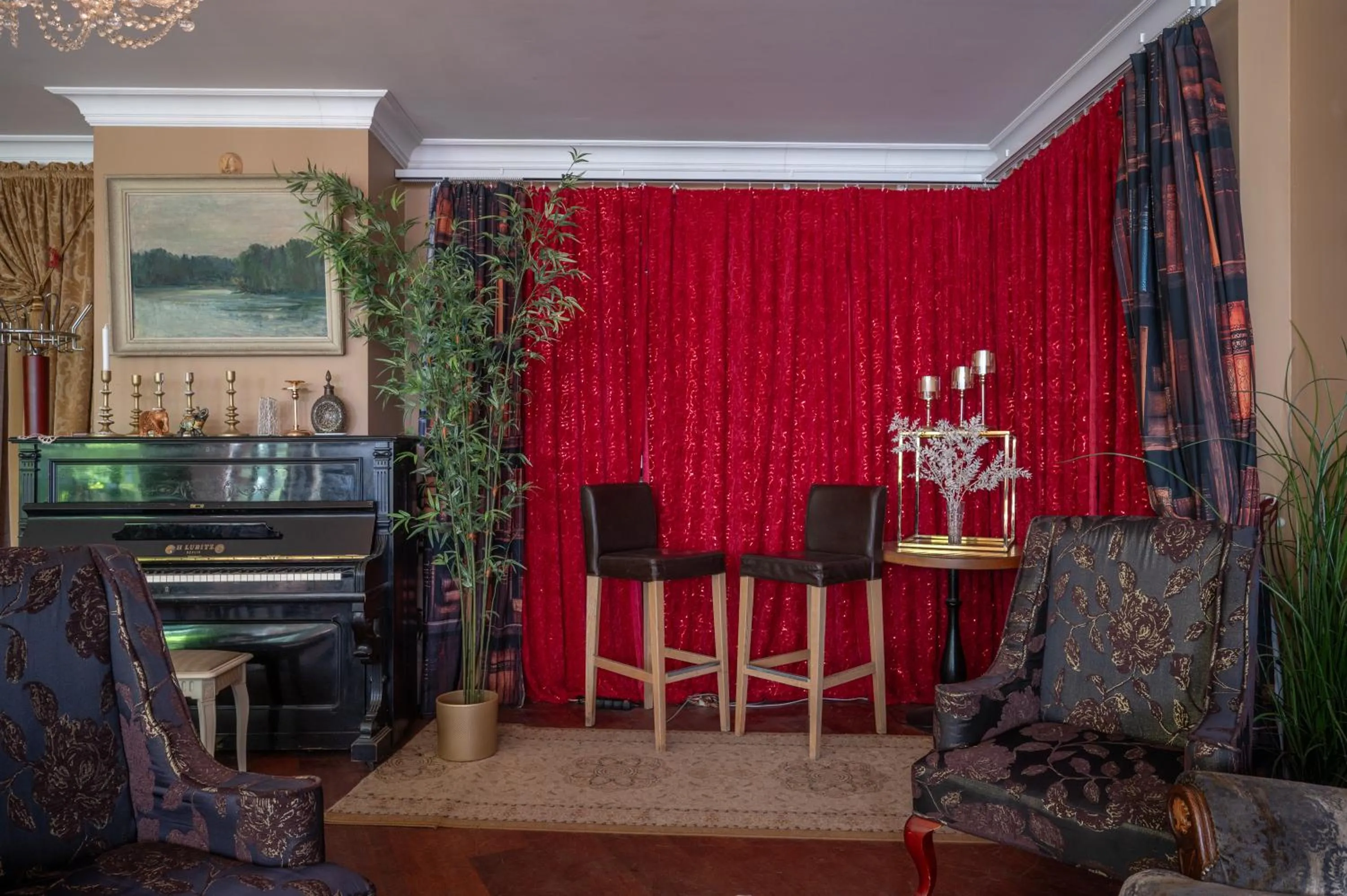 Restaurant/places to eat in Paivilla Boutique Hotel