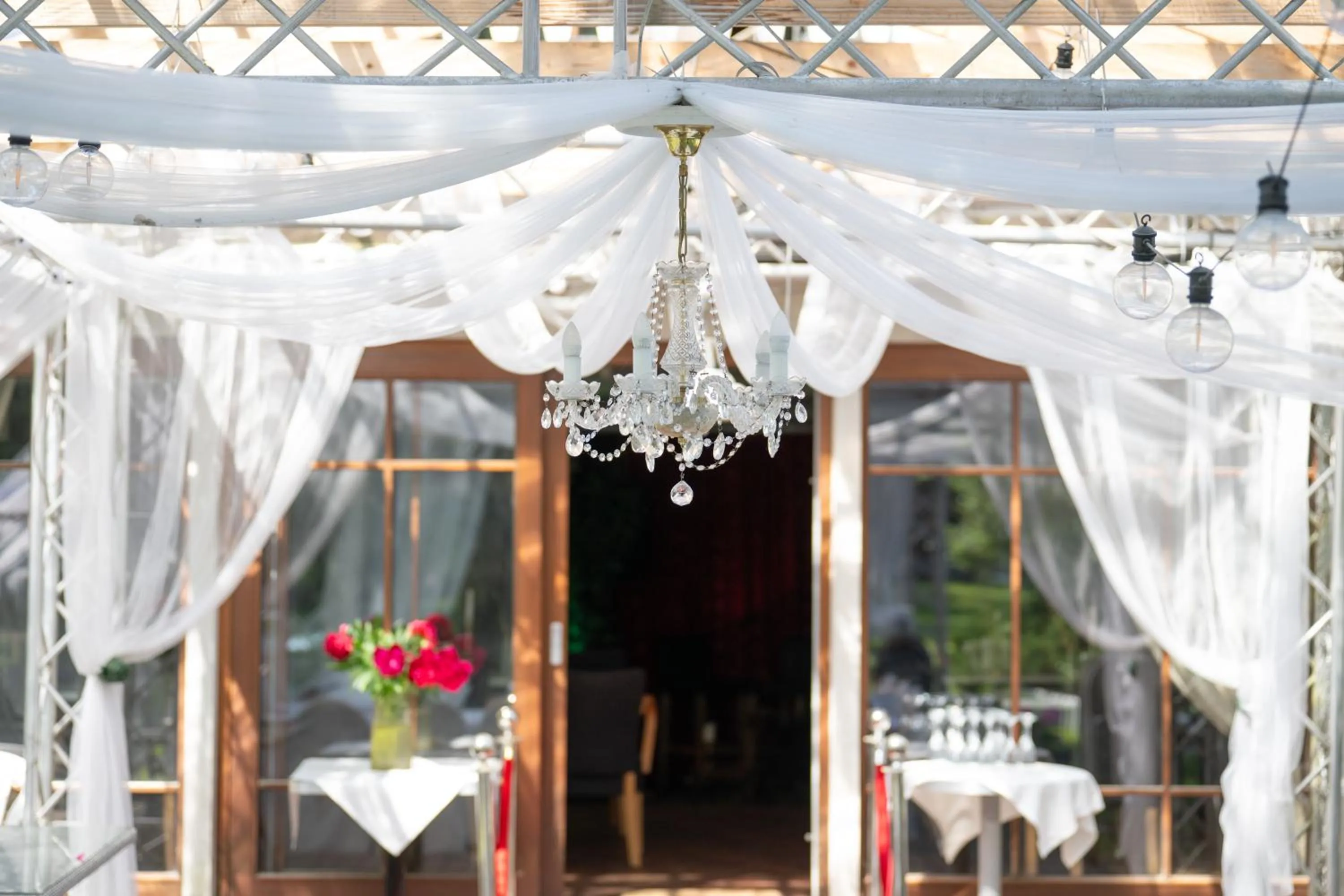 Restaurant/places to eat in Paivilla Boutique Hotel