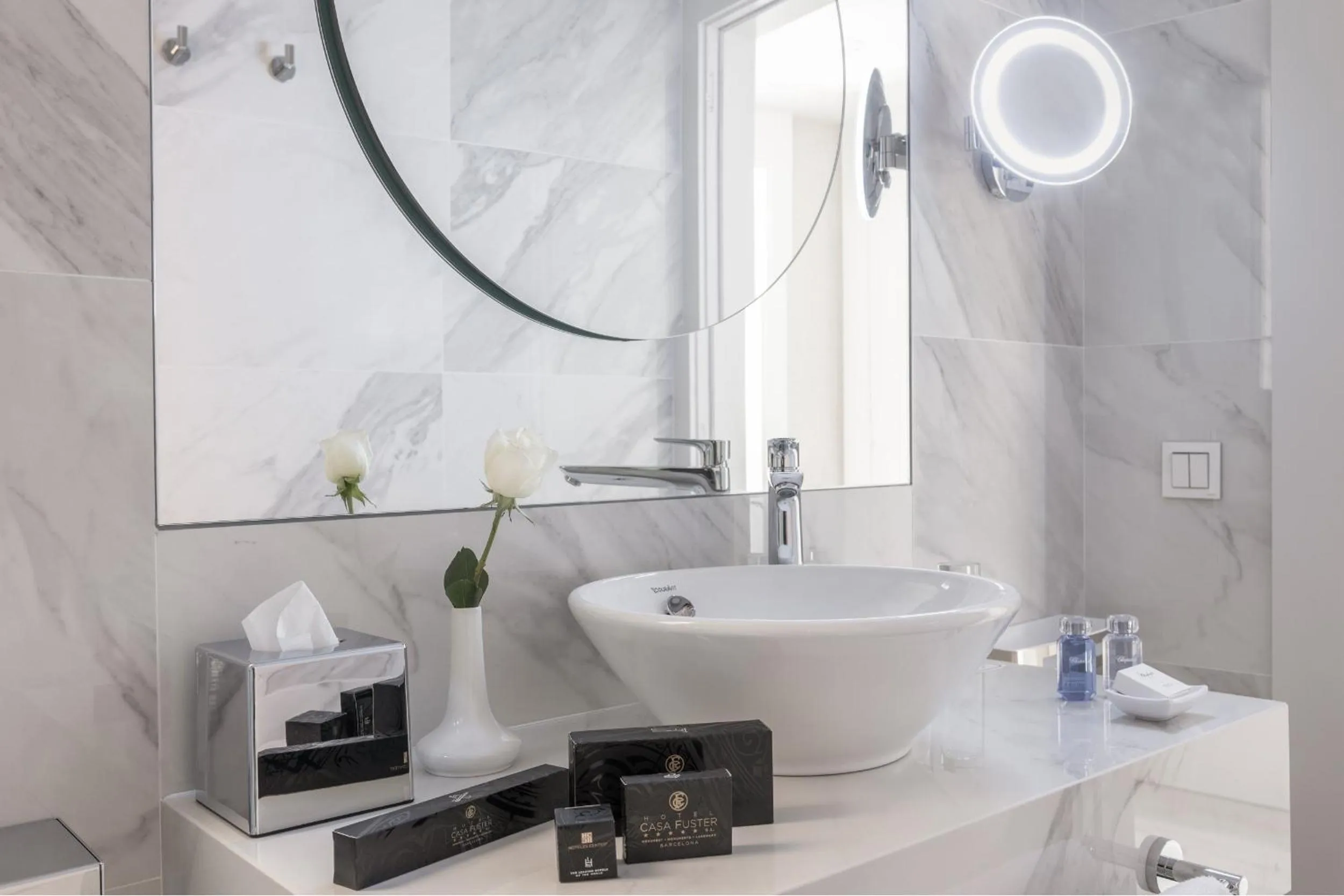 Bathroom in Suites Center Barcelona