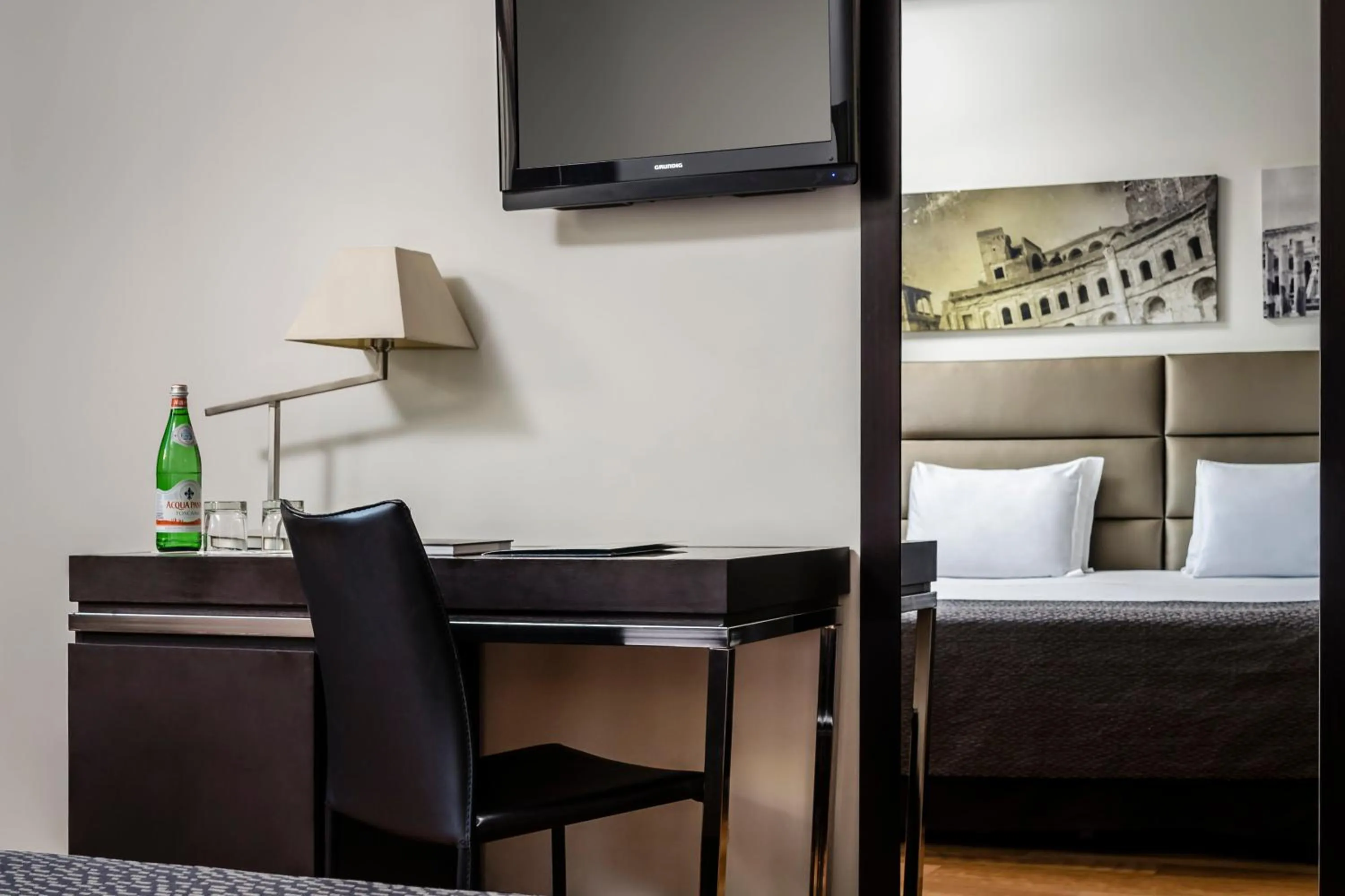 Bed in Eurostars Roma Aeterna