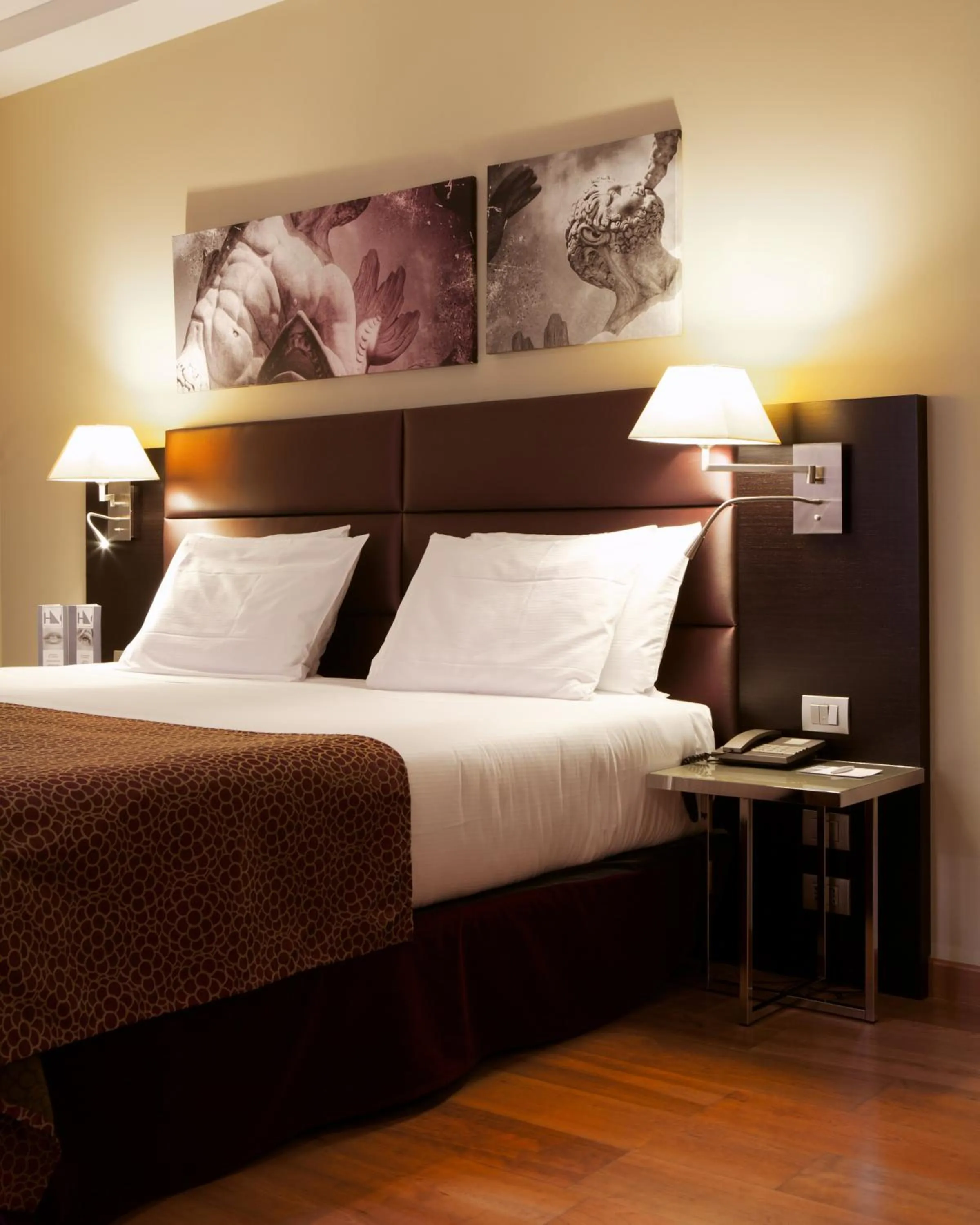 Bed in Eurostars Roma Aeterna