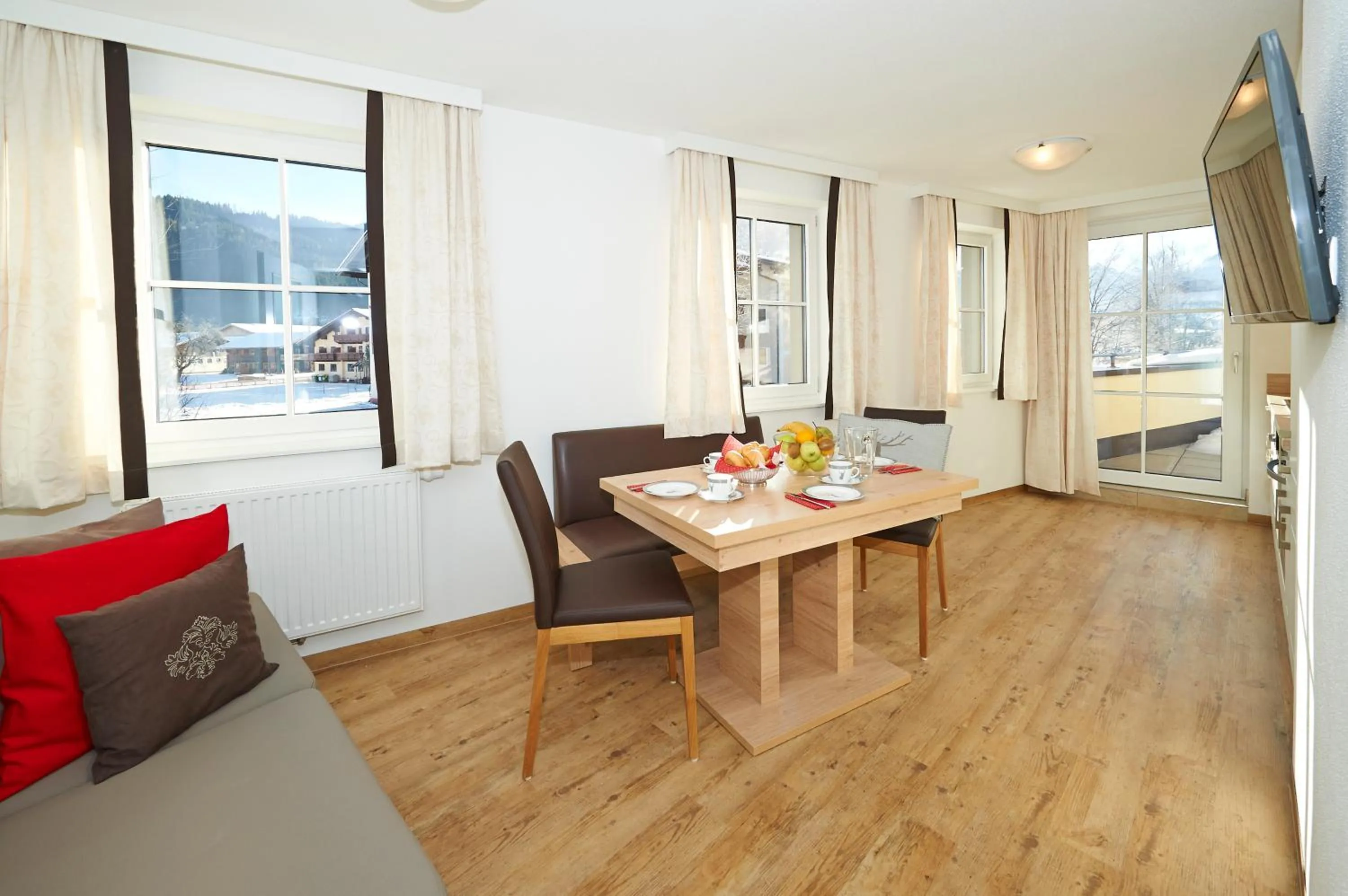 Dining area in Alpine Active Weitgasser