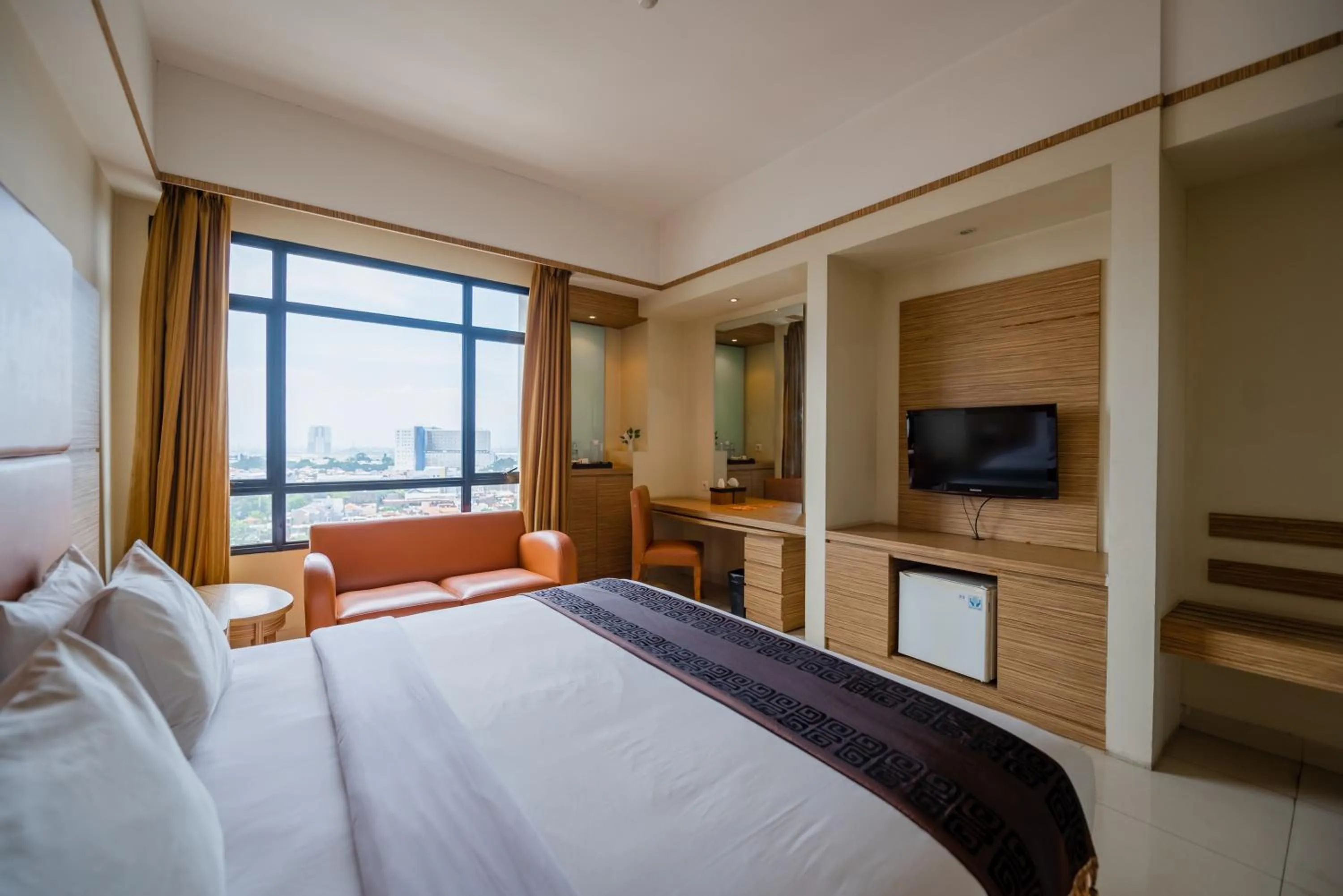 Grand Pasundan Convention Hotel