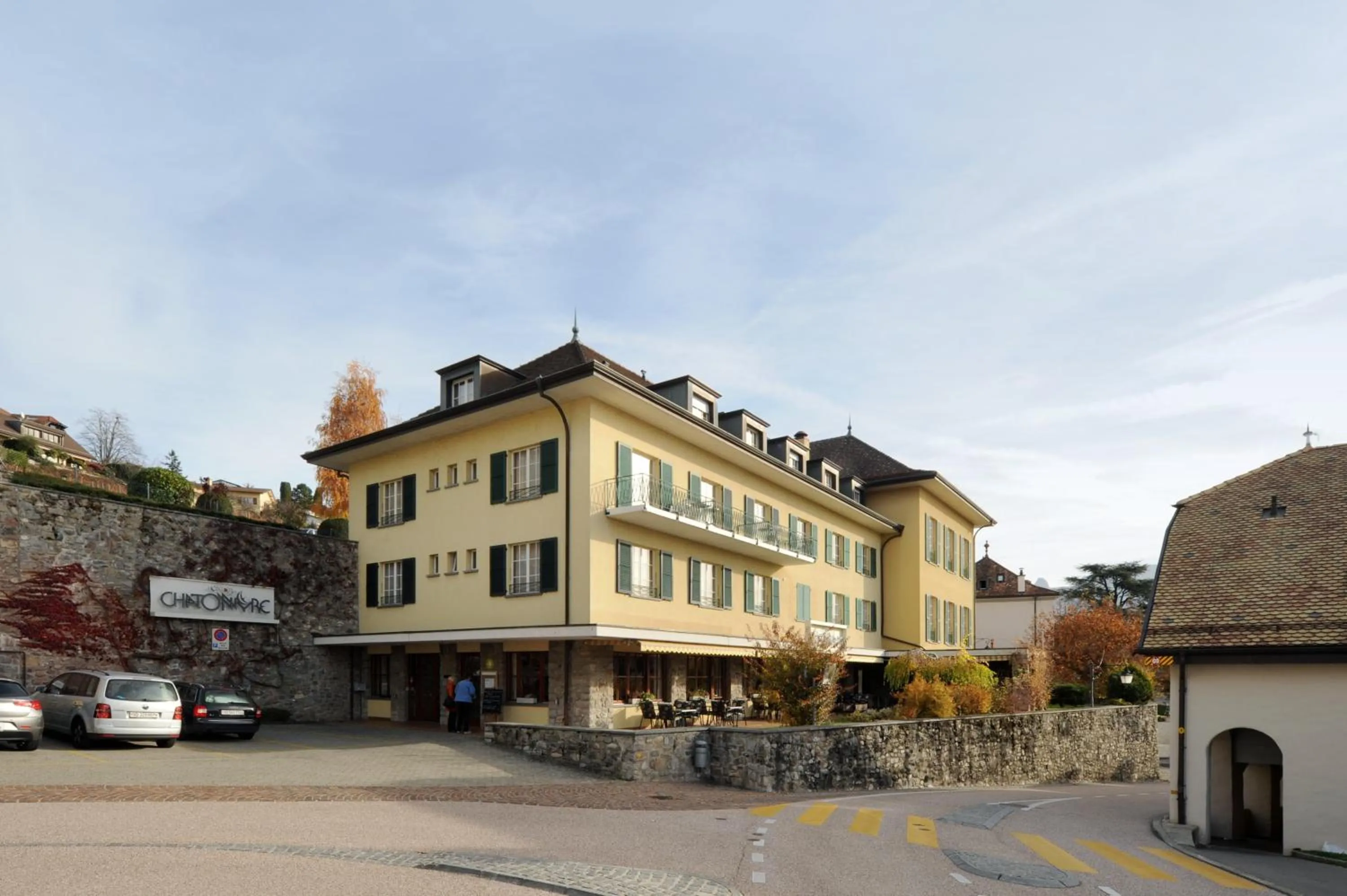 Property building in Châtonneyre Hotel & Restaurant
