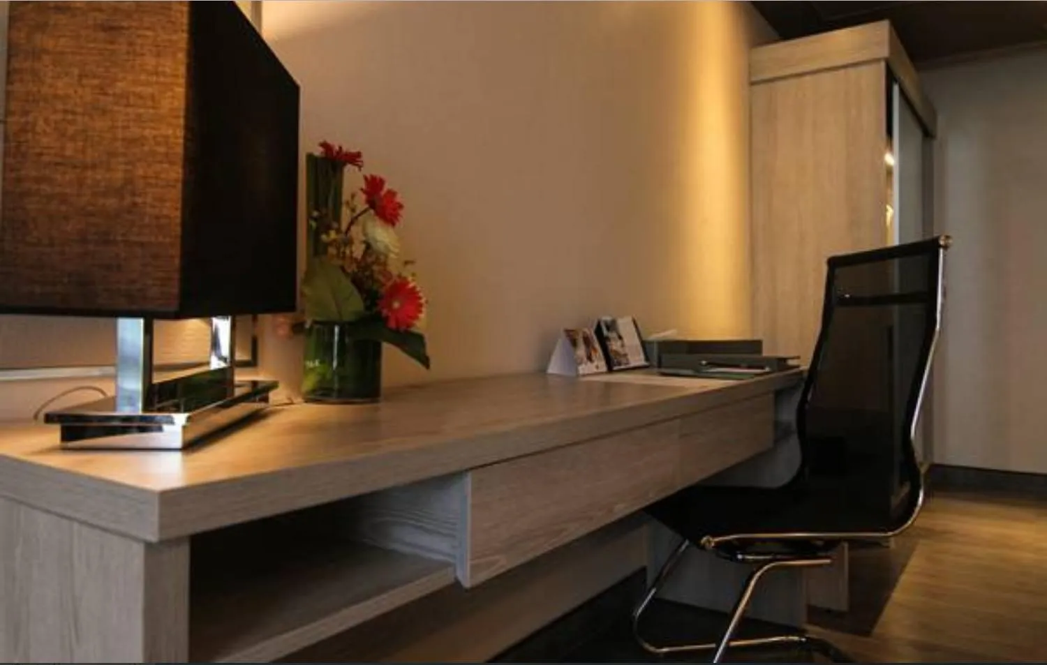 Seating area in bai Hotel Cebu