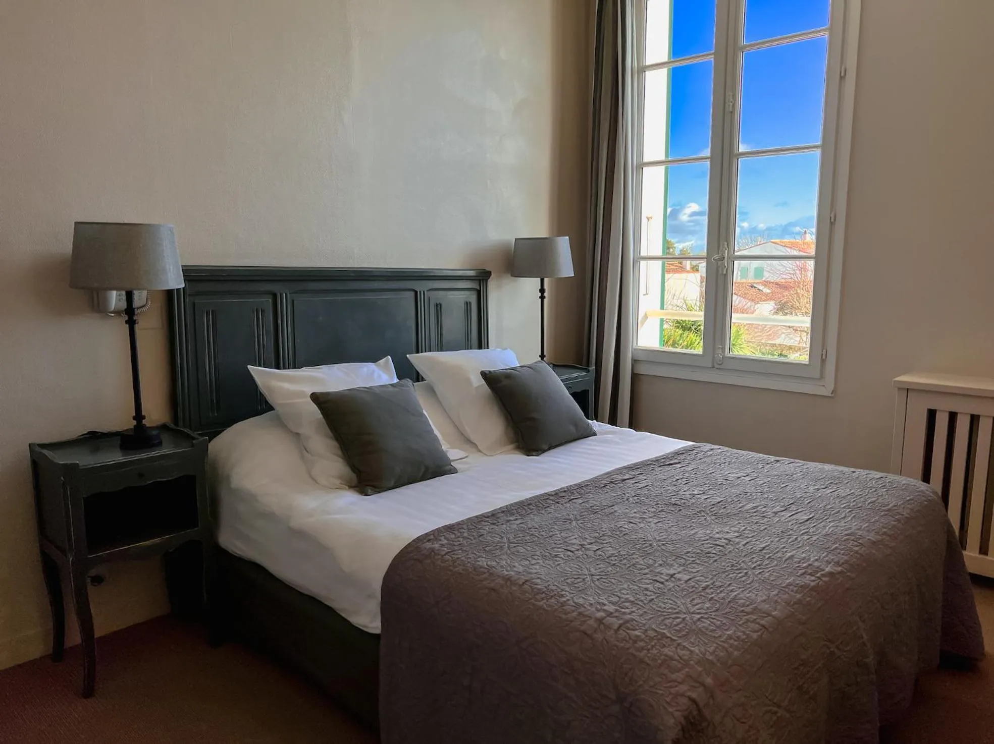 Bed in Le Chat Botté