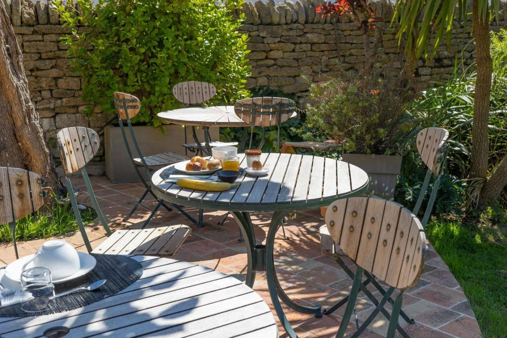 Breakfast in Le Chat Botté