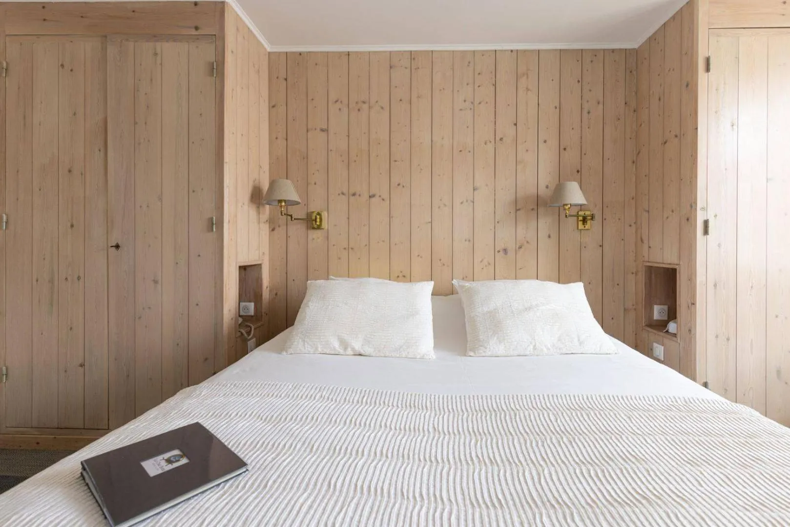 Bed in Le Chat Botté