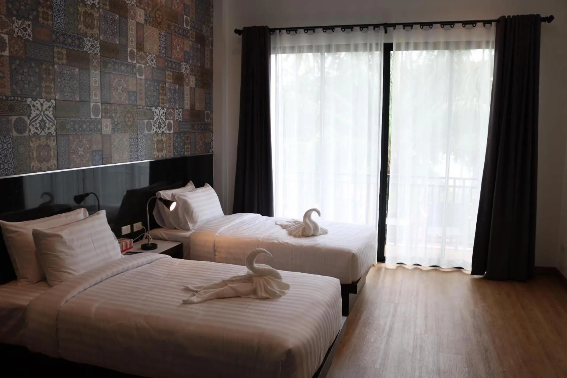 Photo of the whole room, Bed in Prasarnsook Villa Beach Resort