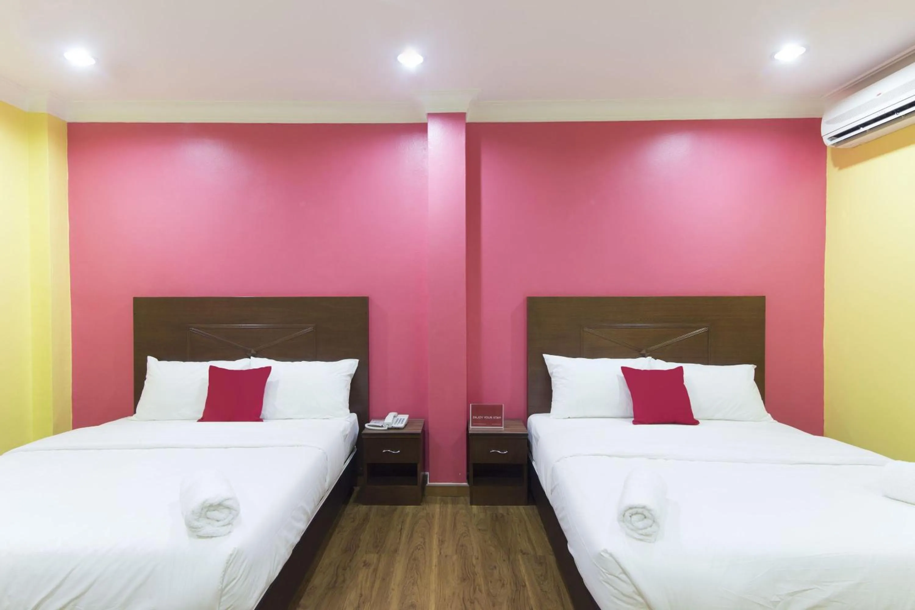 Bed in Hotel Sunjoy9 Bandar Sunway