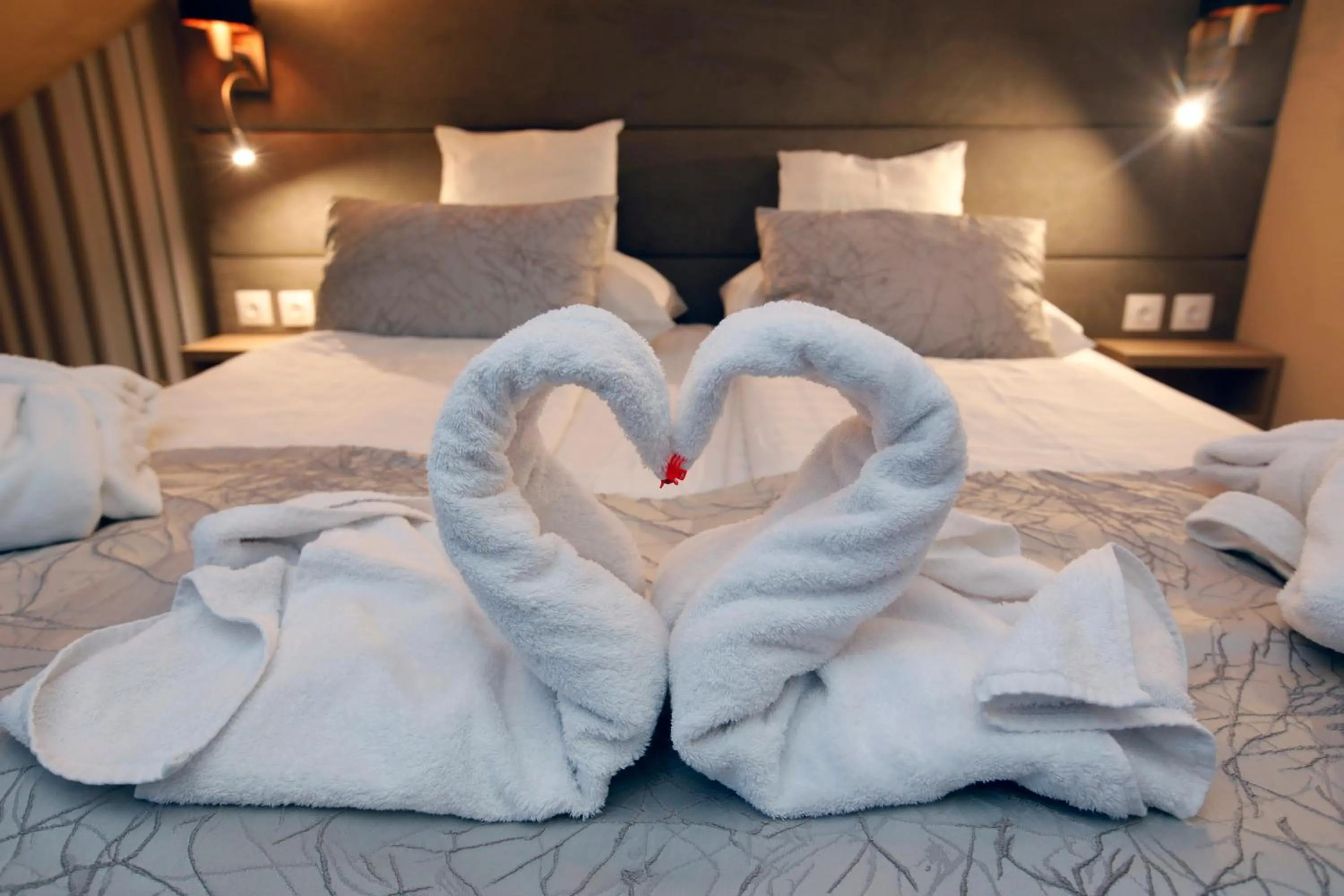 Bed in Wellness Hotel Laroba