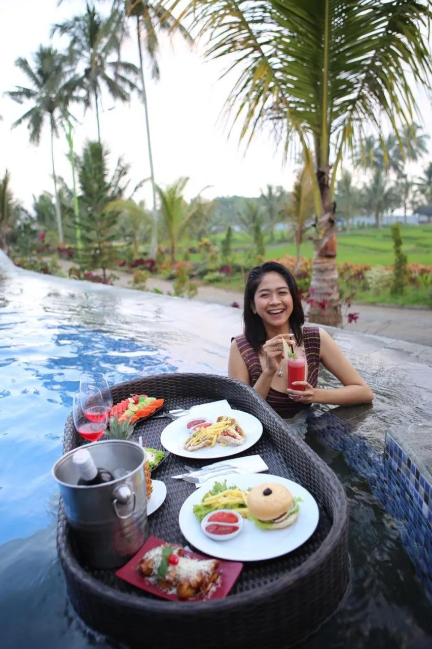 Grand Harvest Resort & Villas