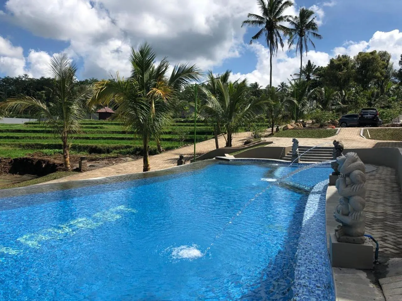 Grand Harvest Resort & Villas