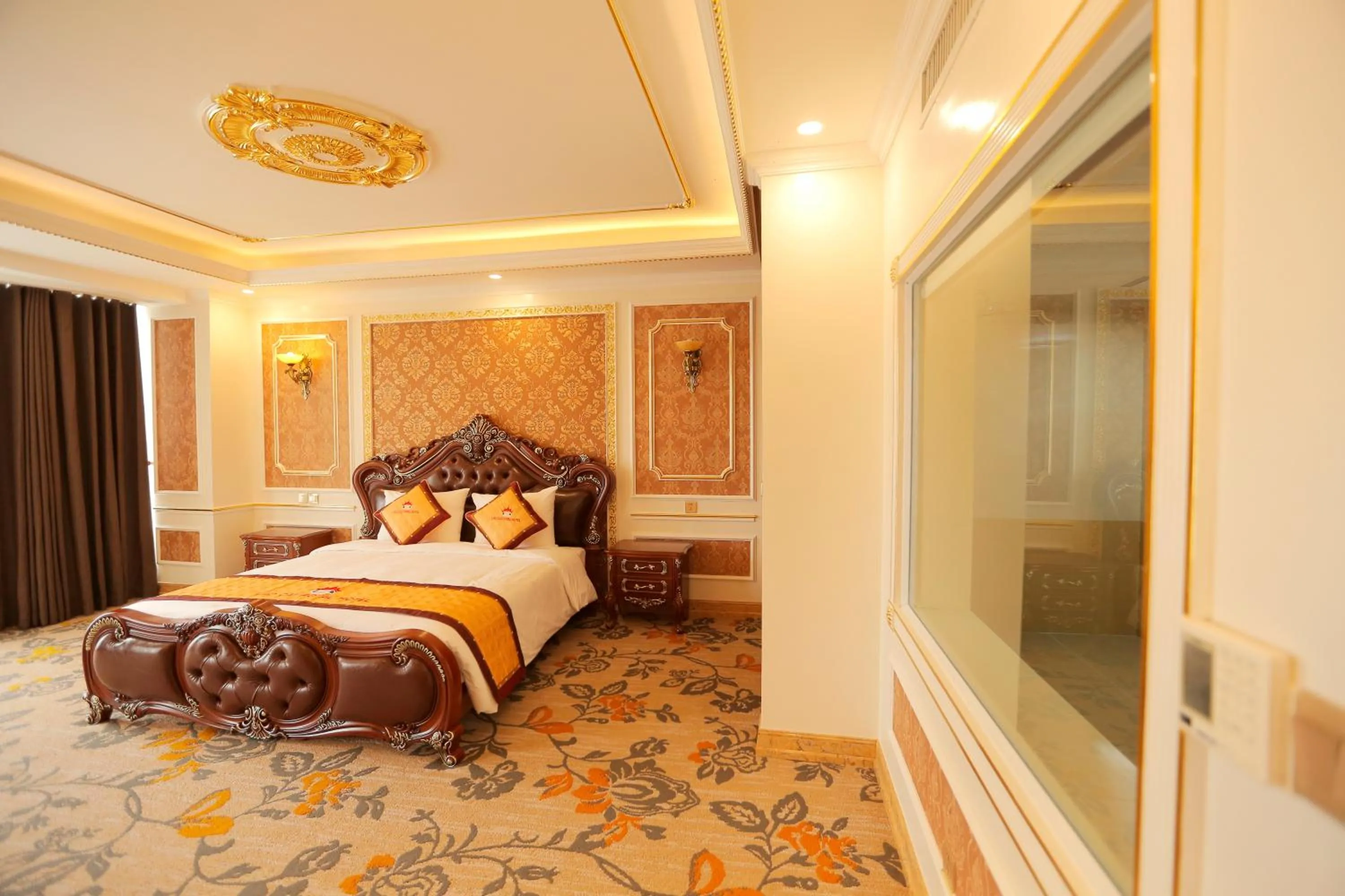 Photo of the whole room, Bed in Lao Cai Royal Hotel
