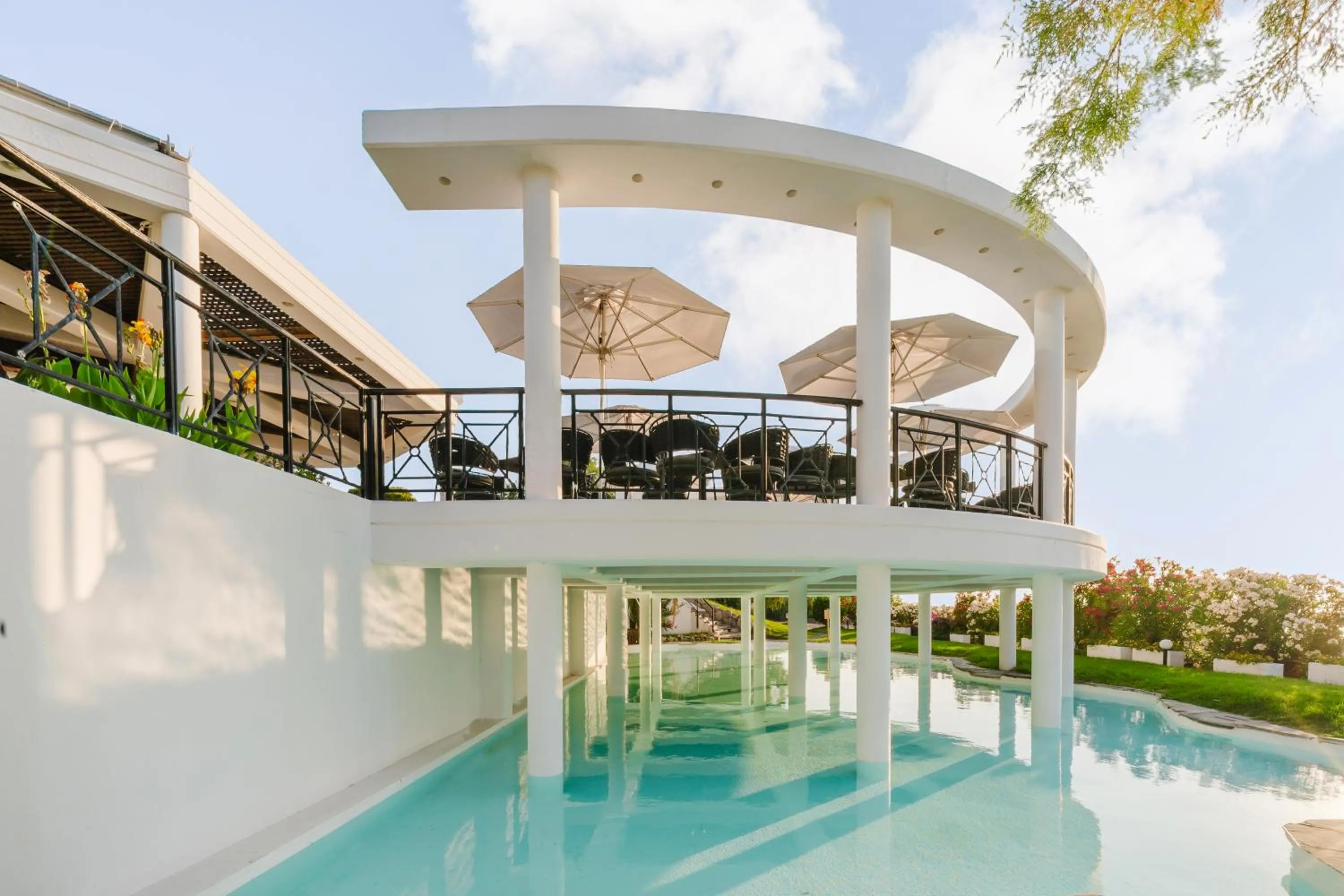 Lounge or bar in Calypso Beach