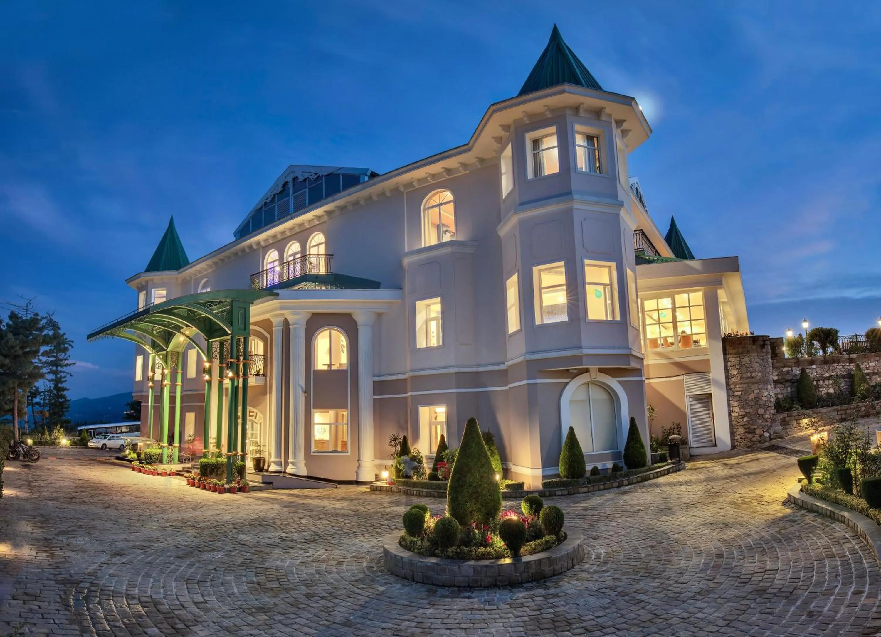 Property building in Club Mahindra Pristine Peaks Naldehra