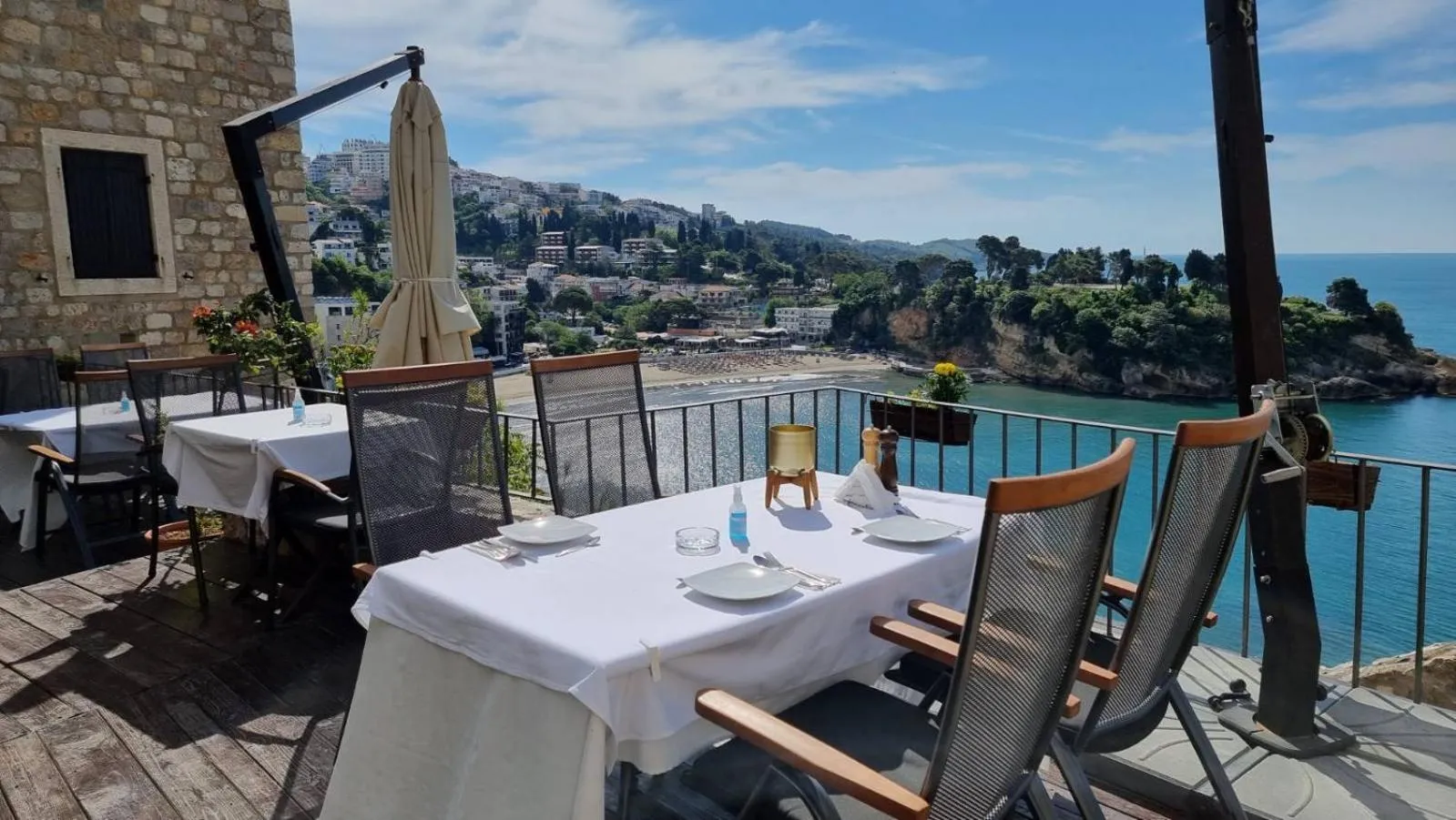 Restaurant/places to eat in Hotel Palata Venezia