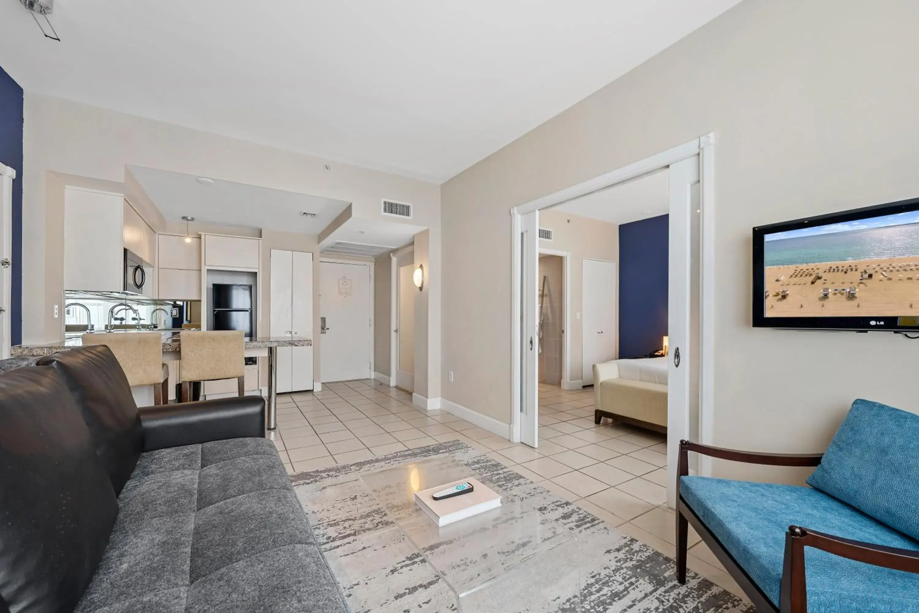 Sagamore King Suite in The Sagamore Hotel South Beach Sagamore King Suite in The Sagamore Hotel South Beach