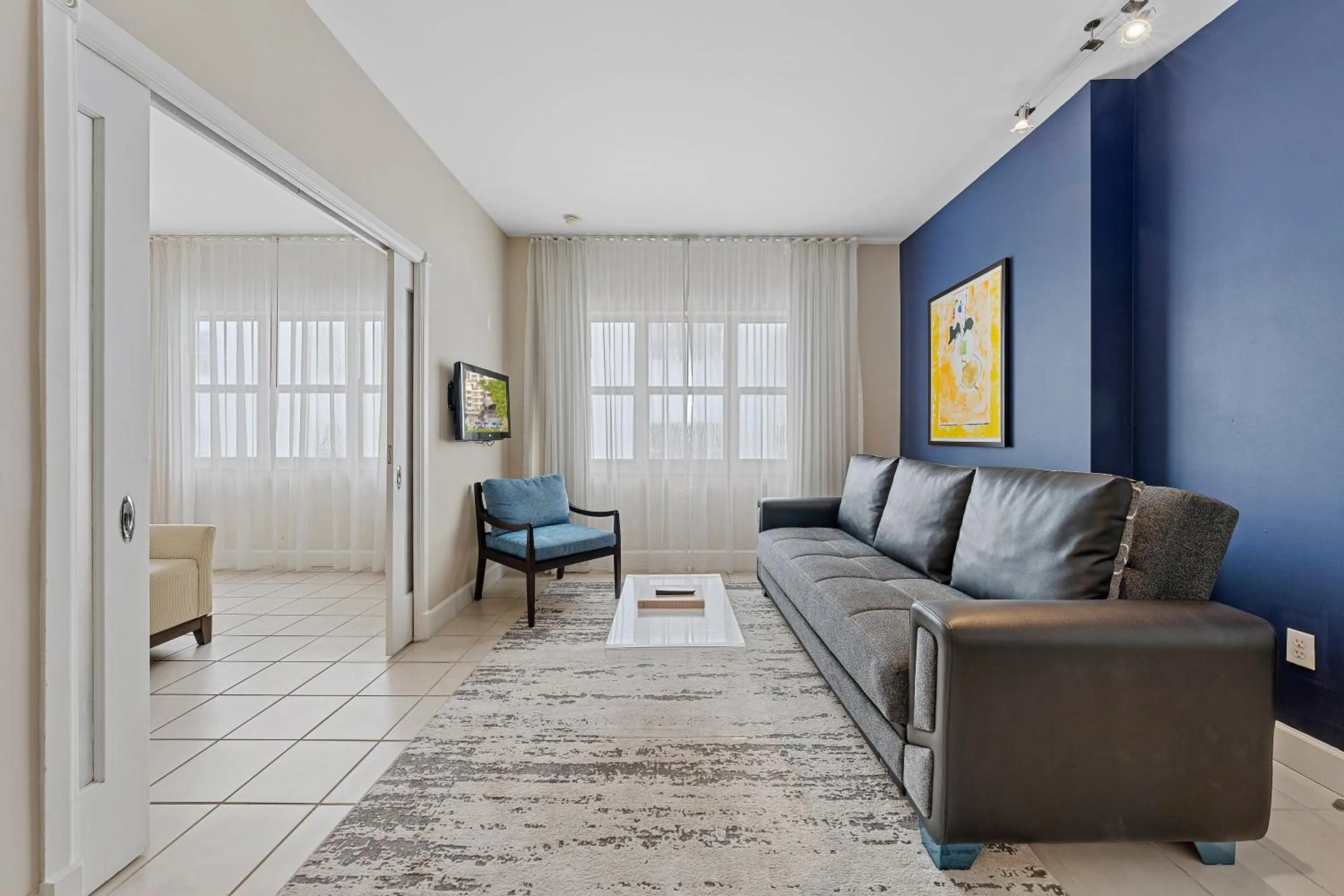 Living room in The Sagamore Hotel South Beach