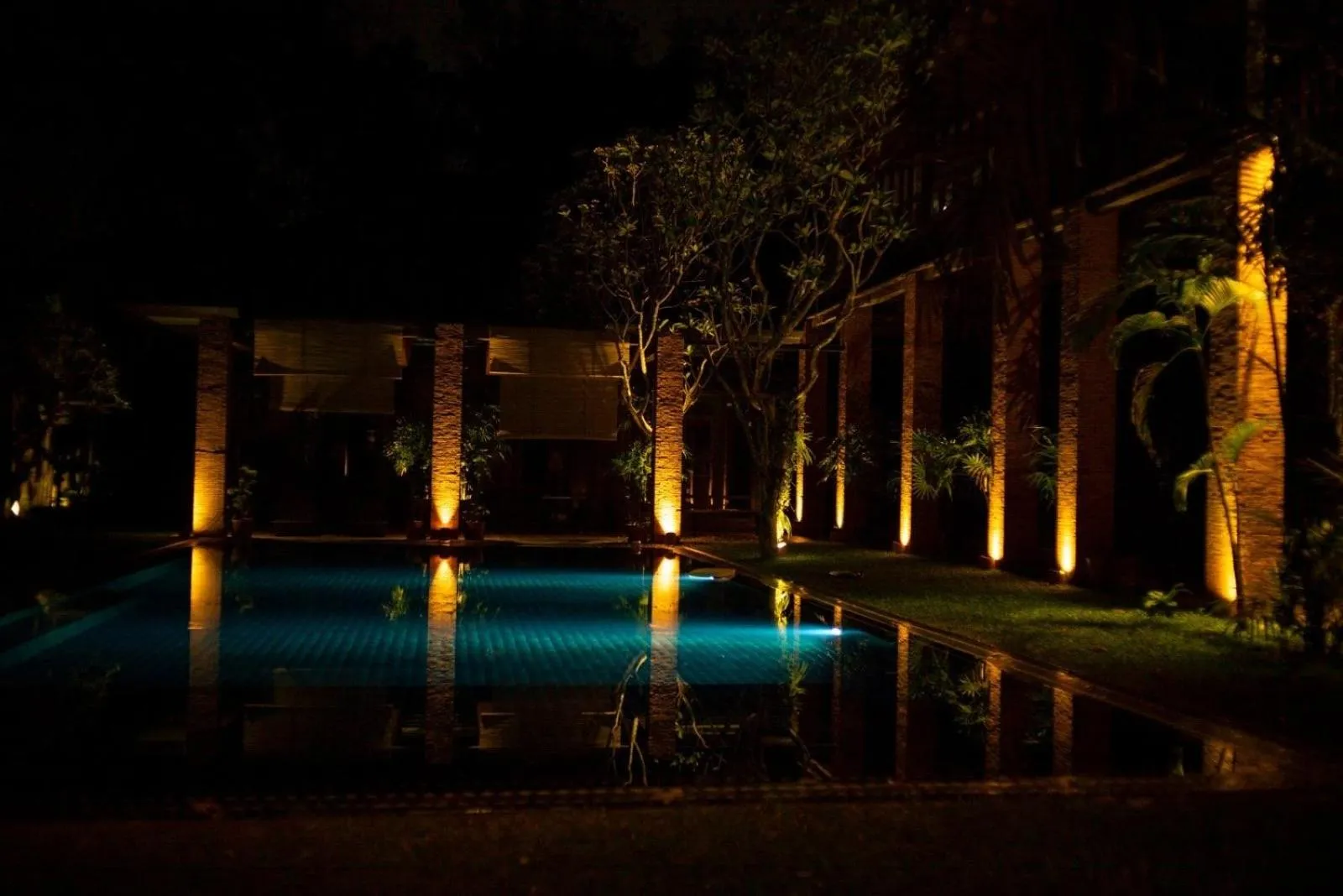 Night in Chandra Residence