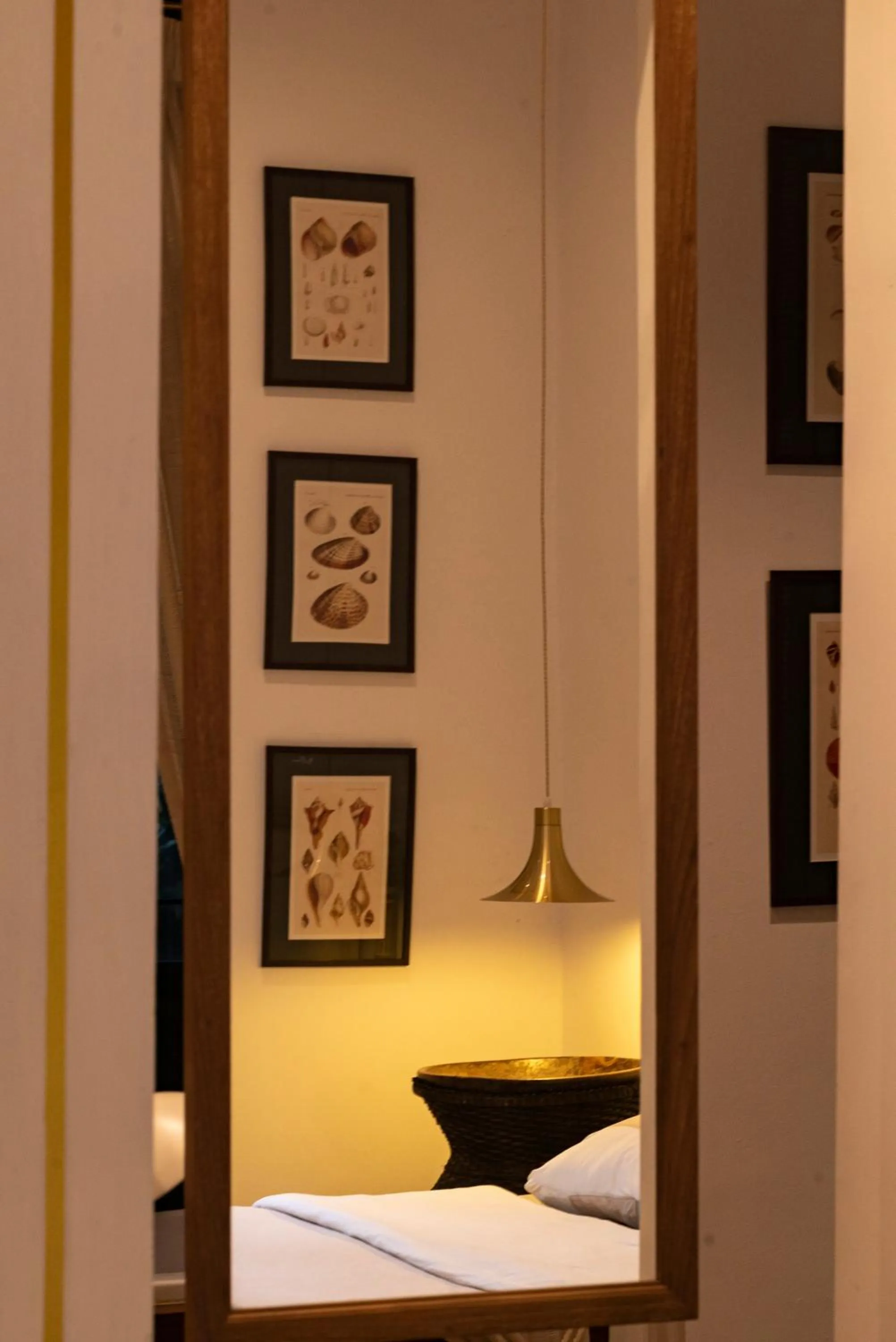 Bed in Chandra Residence