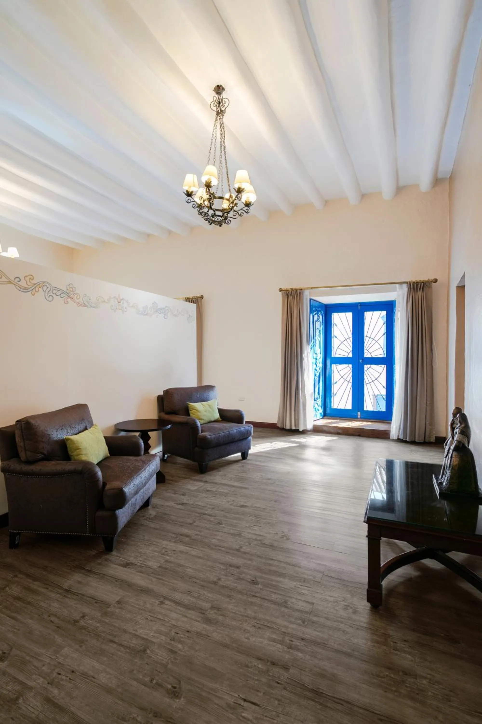 Living room in Wyndham Costa del Sol Cusco