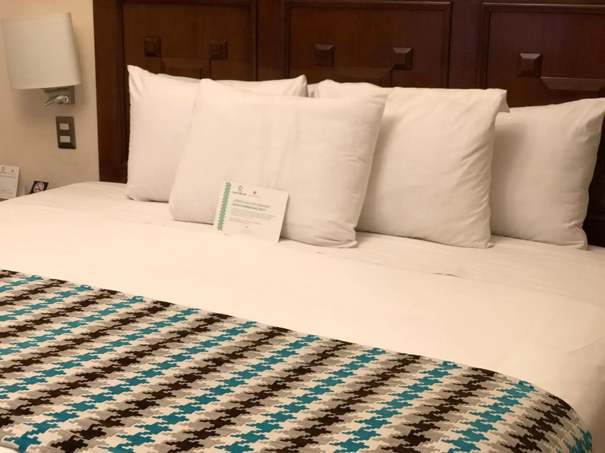 Bedroom, Bed in Wyndham Costa del Sol Cusco