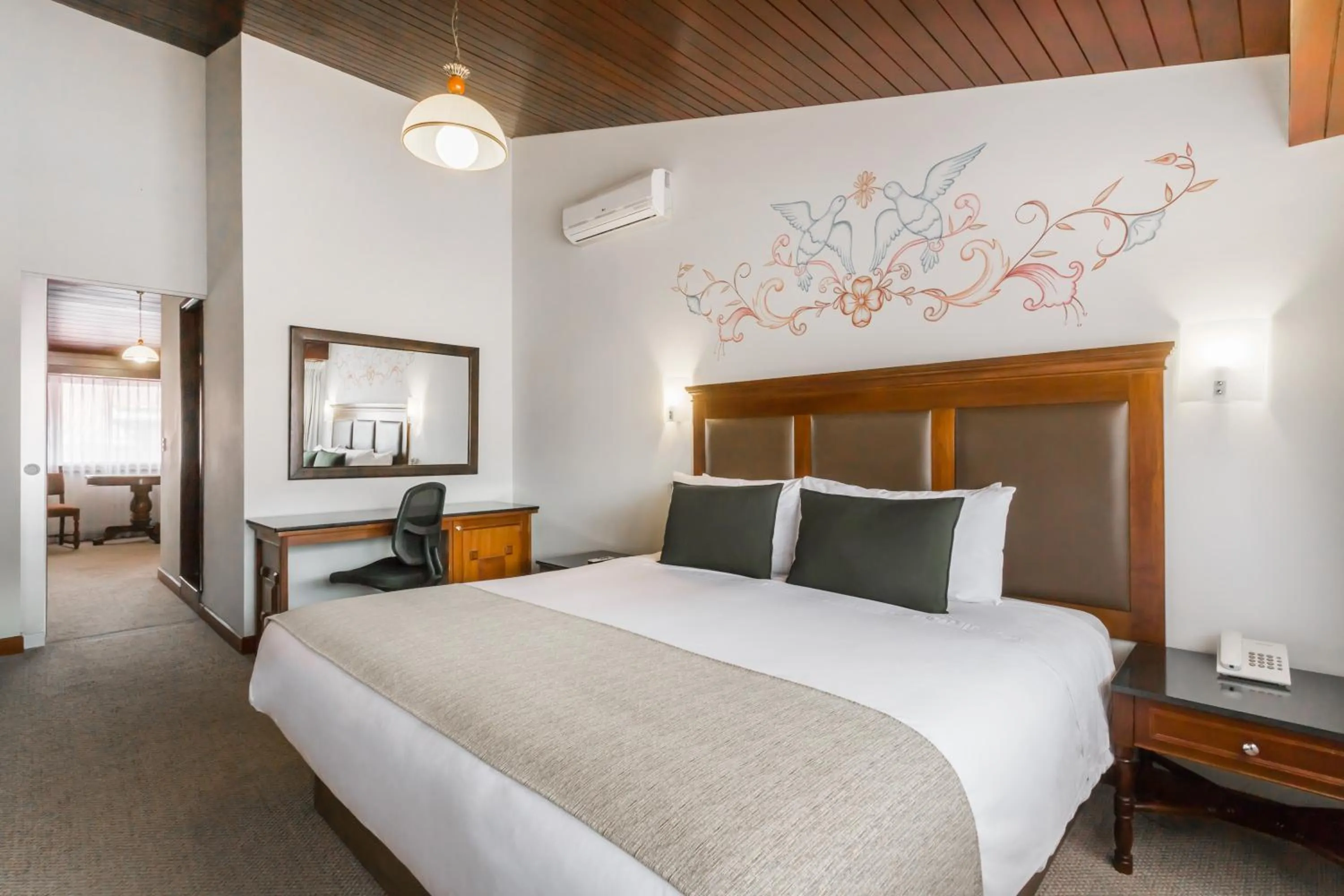 Bedroom, Bed in Wyndham Costa del Sol Cusco