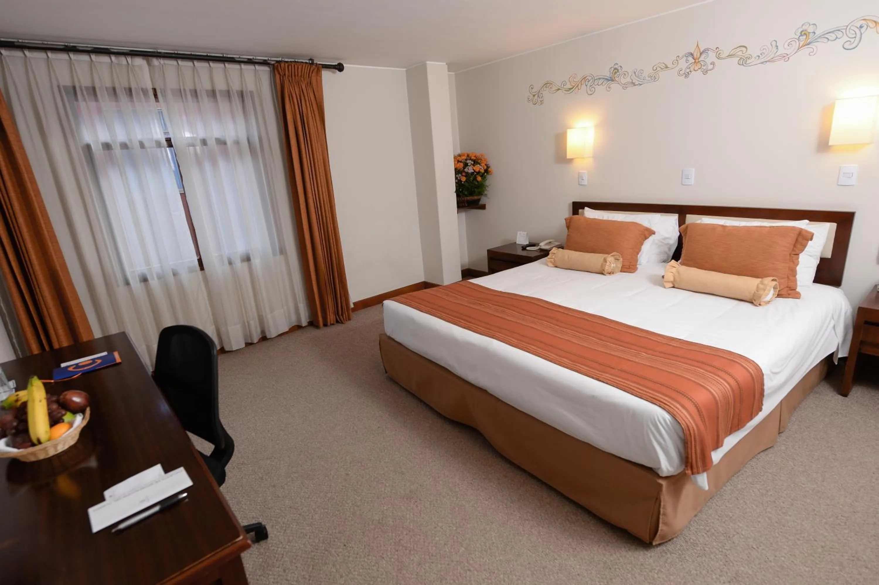 Bedroom, Bed in Wyndham Costa del Sol Cusco