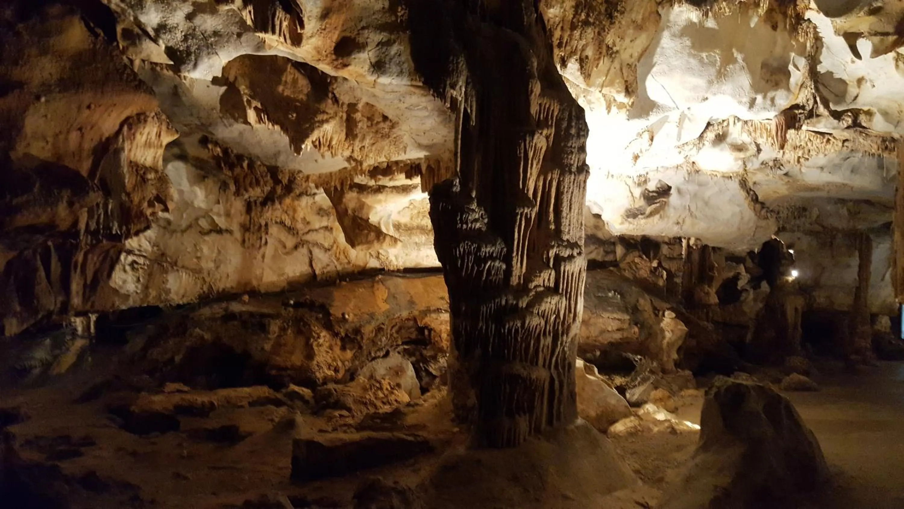 Nearby landmark in Hotel Ô Fil de L'ô