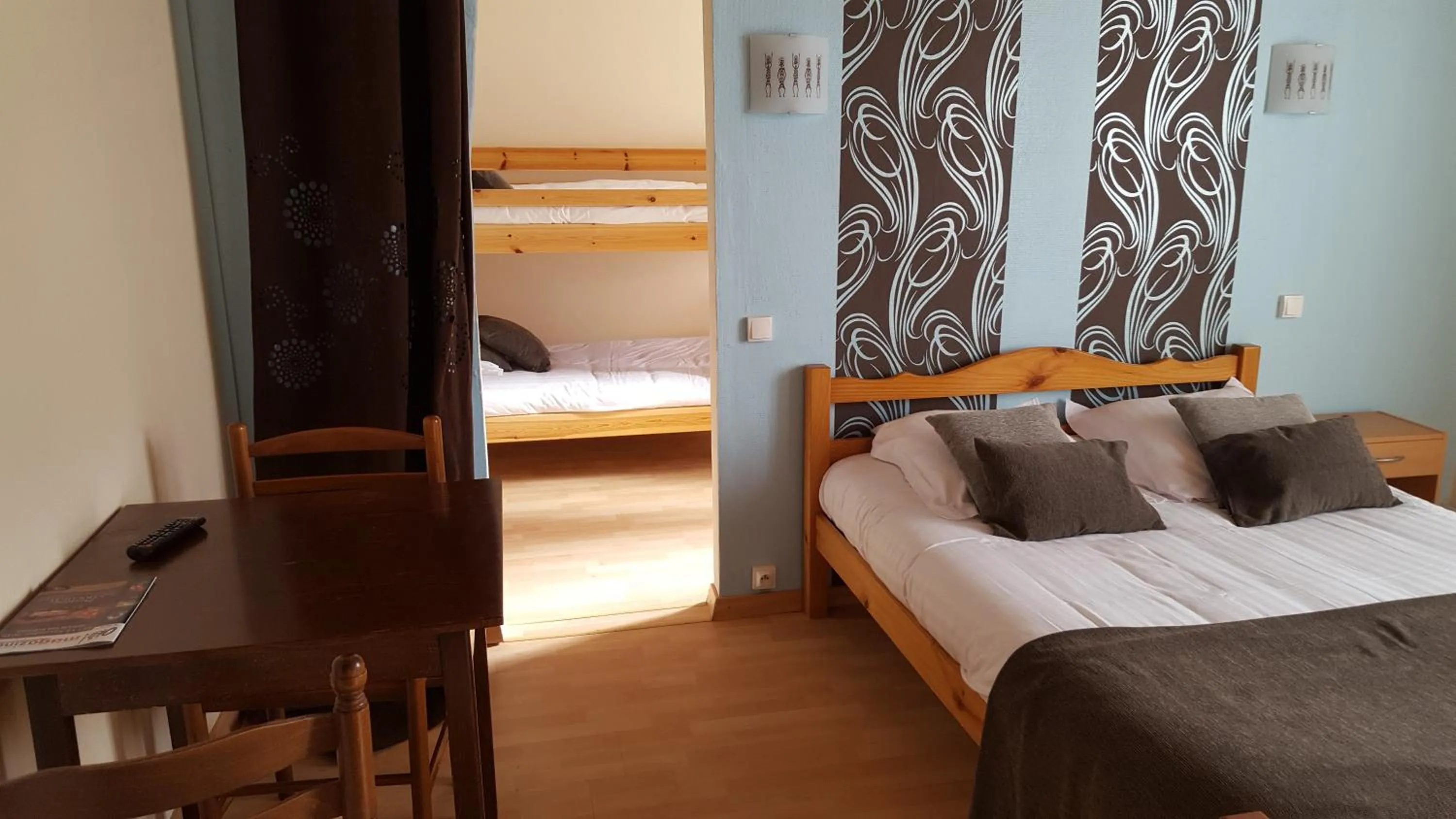 Bedroom in Hotel Ô Fil de L'ô