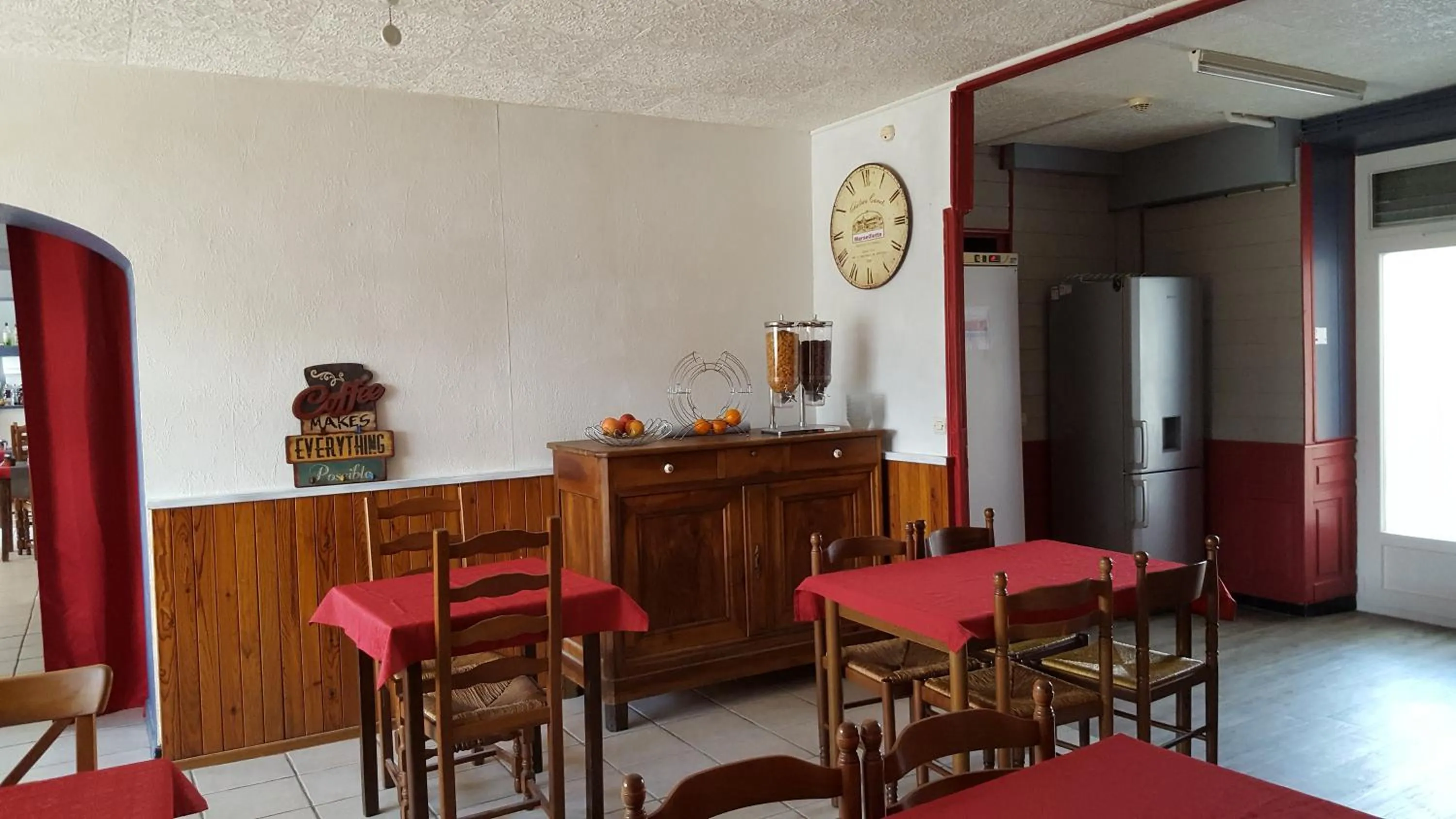 Breakfast in Hotel Ô Fil de L'ô