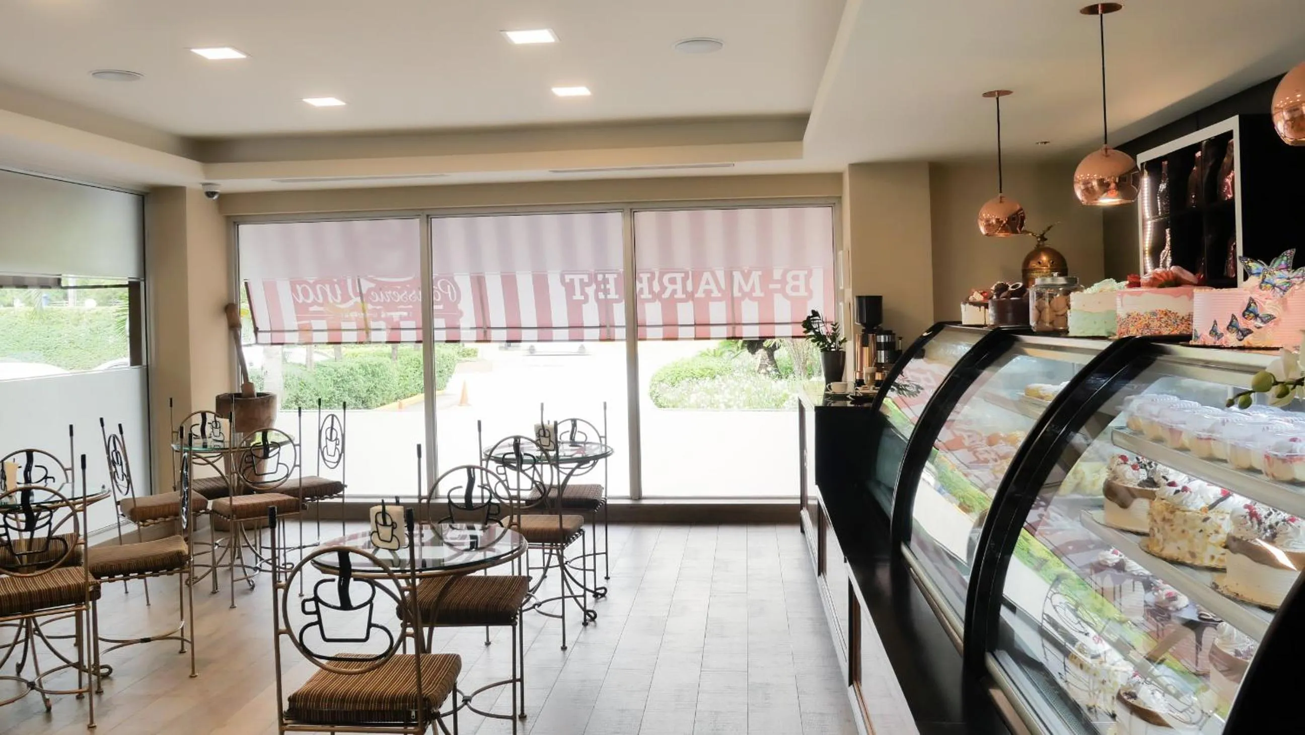 Coffee/tea facilities in Barceló Santo Domingo